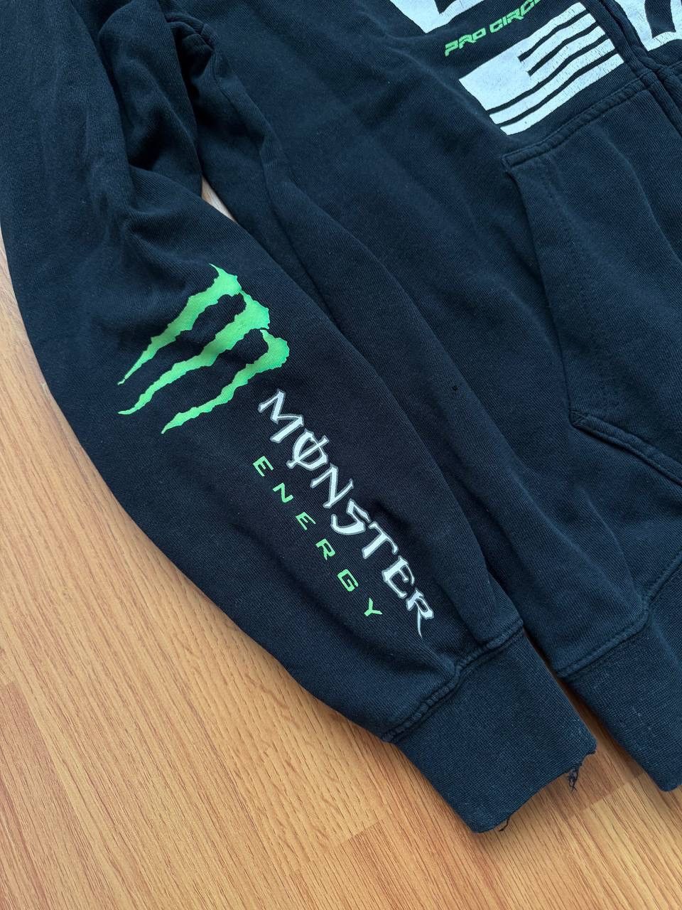 Fox Racing Rare Y2K Moncter Energy Fox Racing Zip Up Hoodie Size US M / EU 48-50 / 2 - 5 Thumbnail