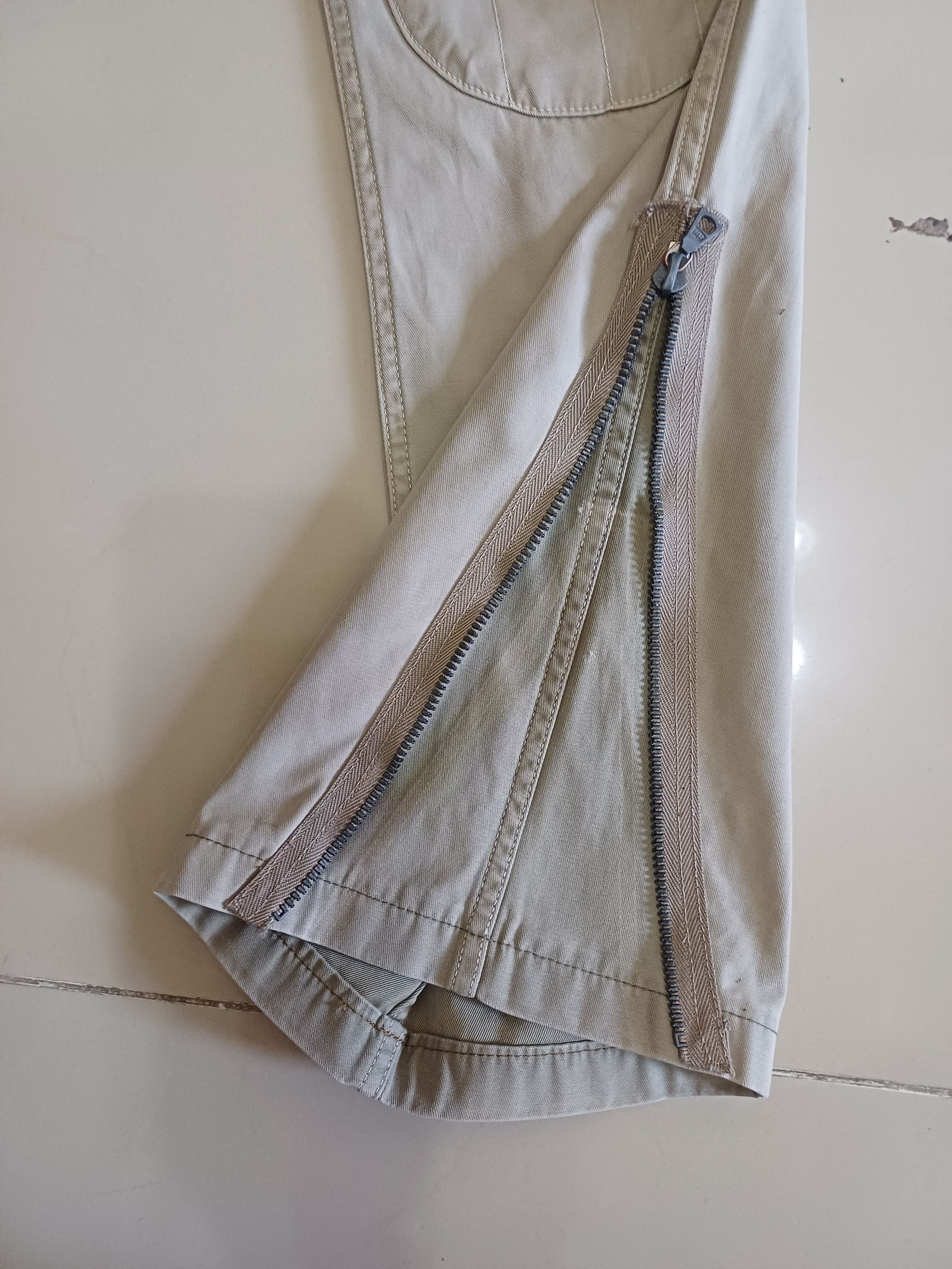 Designer Nice design PARANOID flared pants..double knee Size US 30 / EU 46 - 8 Thumbnail
