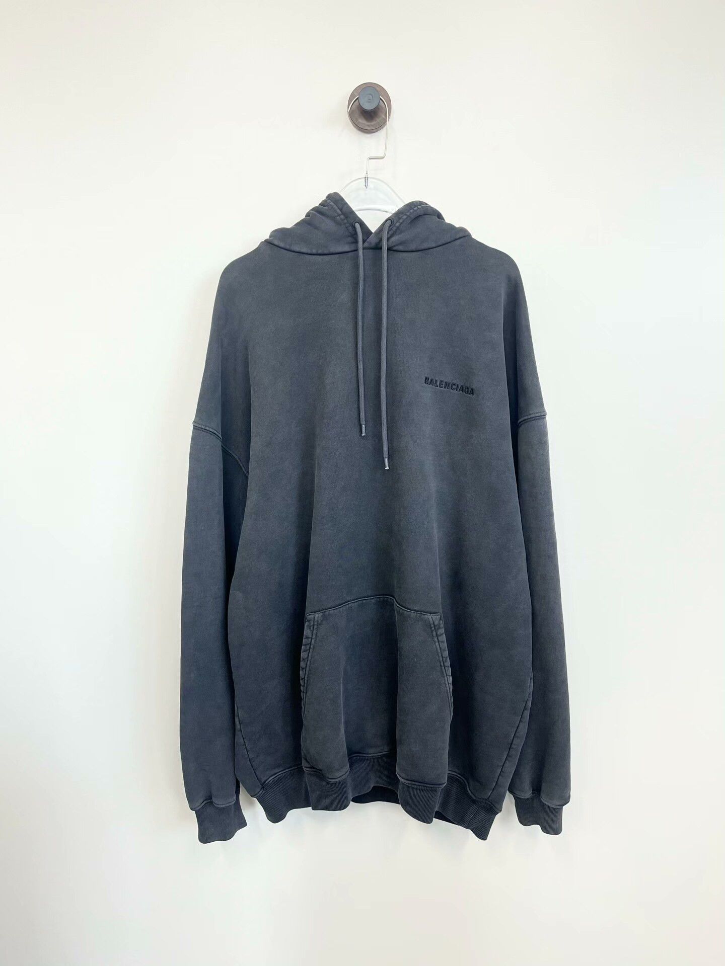 Balenciaga Balenciaga Gray Distressed Logo Hoodie Size US M / EU 48-50 / 2 - 1 Thumbnail
