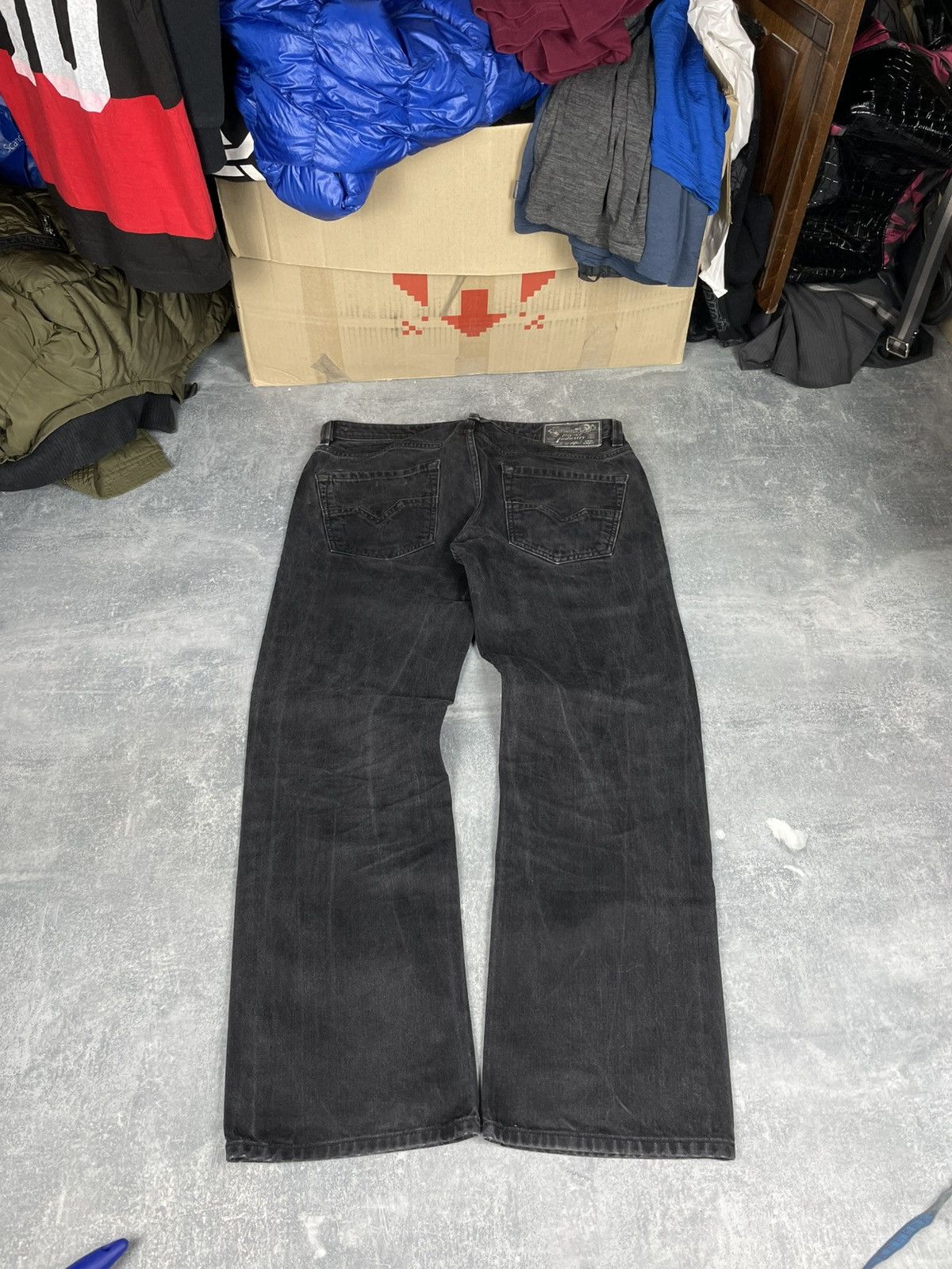 Diesel Crazy baggy Diesel Larkee graphite wash demim jeans Size US 31 - 1 Thumbnail