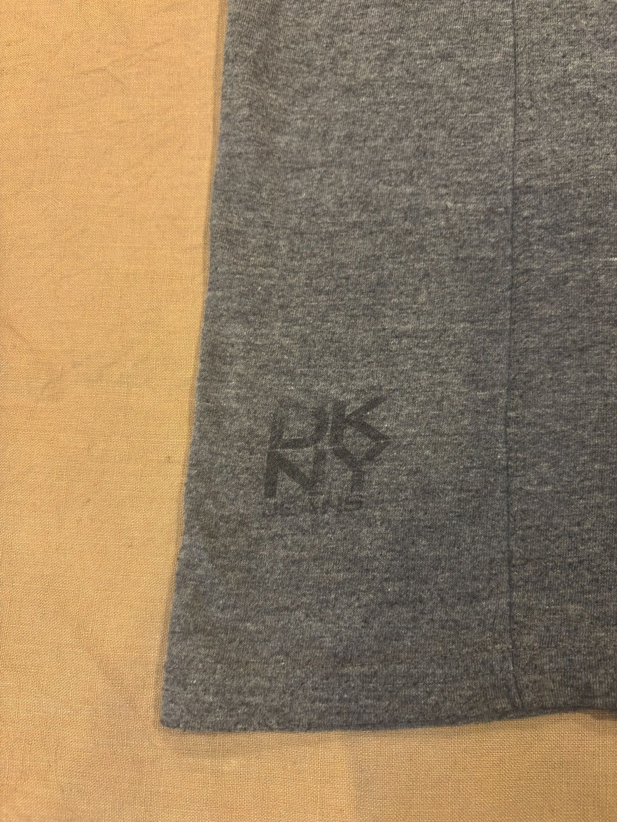 DKNY DKNY T.shirt.mt-68 Size US M / EU 48-50 / 2 - 6 Thumbnail