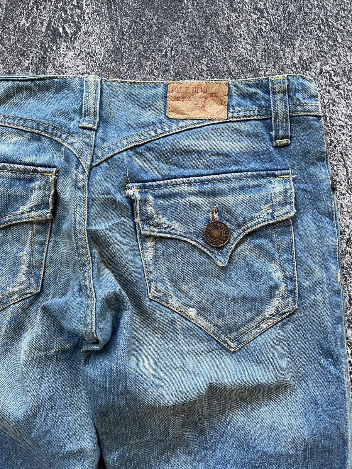 Blue Blue Japan Blue blue japan bootcut jeans Size US 31 - 8 Thumbnail