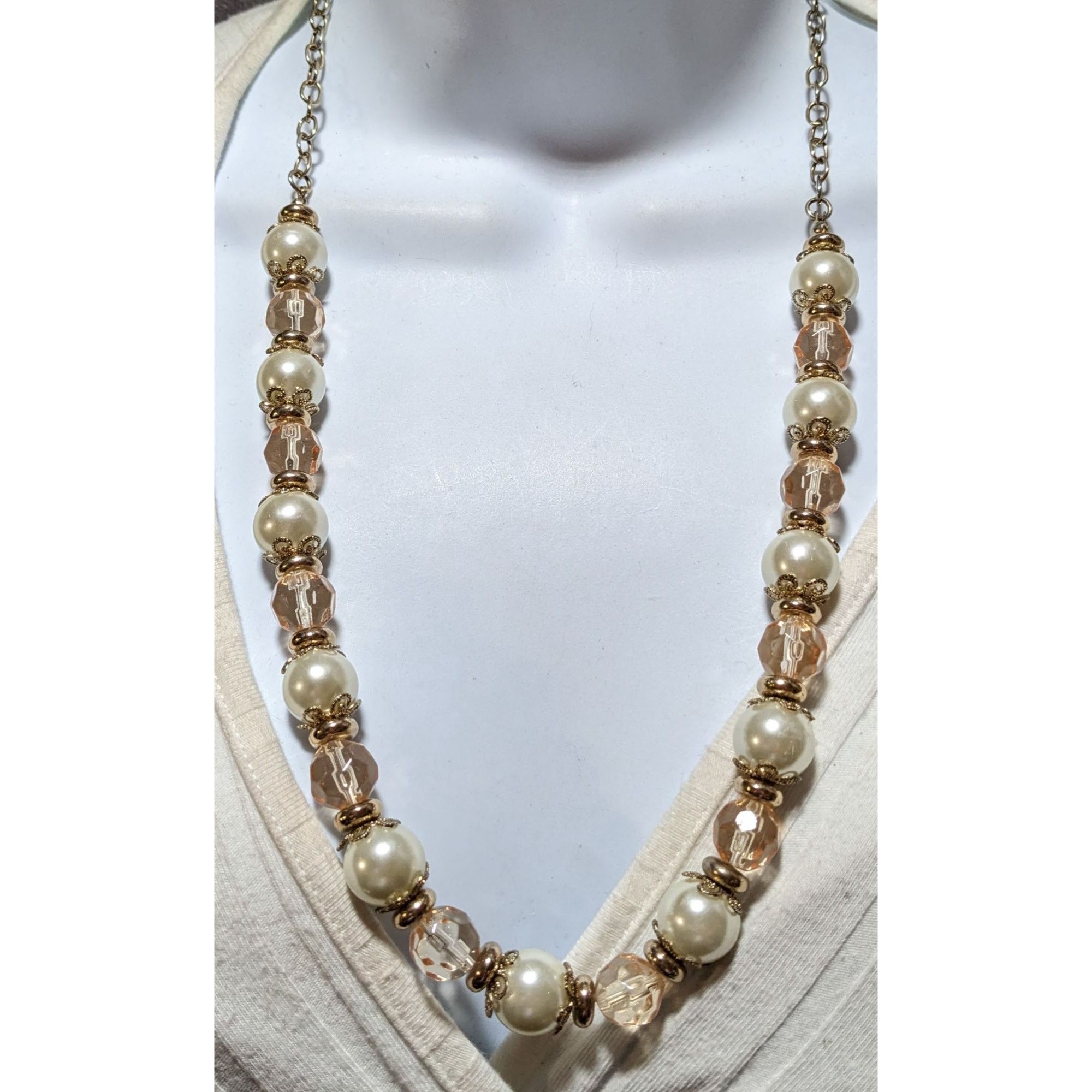 Other Regency Glam Pearl Beaded Statement Necklace Size ONE SIZE - 5 Thumbnail