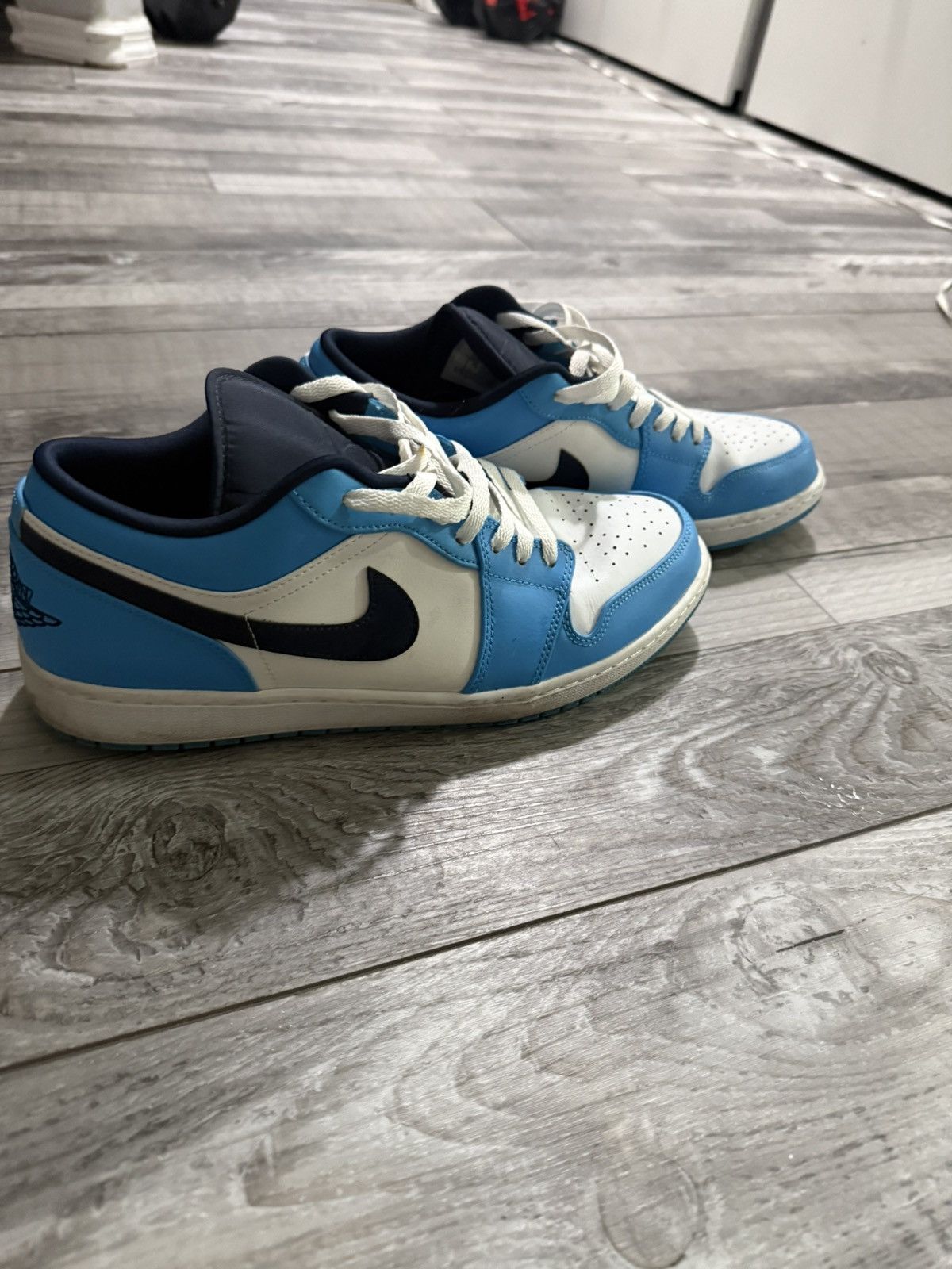 Jordan Brand Nike Air Jordan 1 Low UNC Size US 13 / EU 46 - 4 Thumbnail