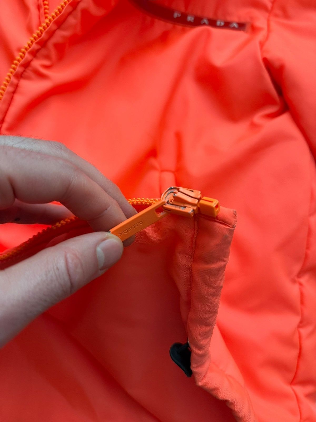 Prada Lines Rossa Fluorescent Tangerine Insulated Parka Size US S / EU 44-46 / 1 - 20 Thumbnail