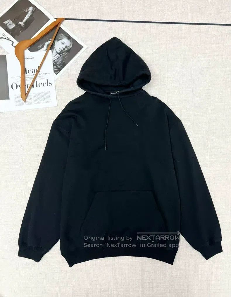Balenciaga Balenciaga Logo Letter Sweatshirt Size US L / EU 52-54 / 3 - 1 Thumbnail