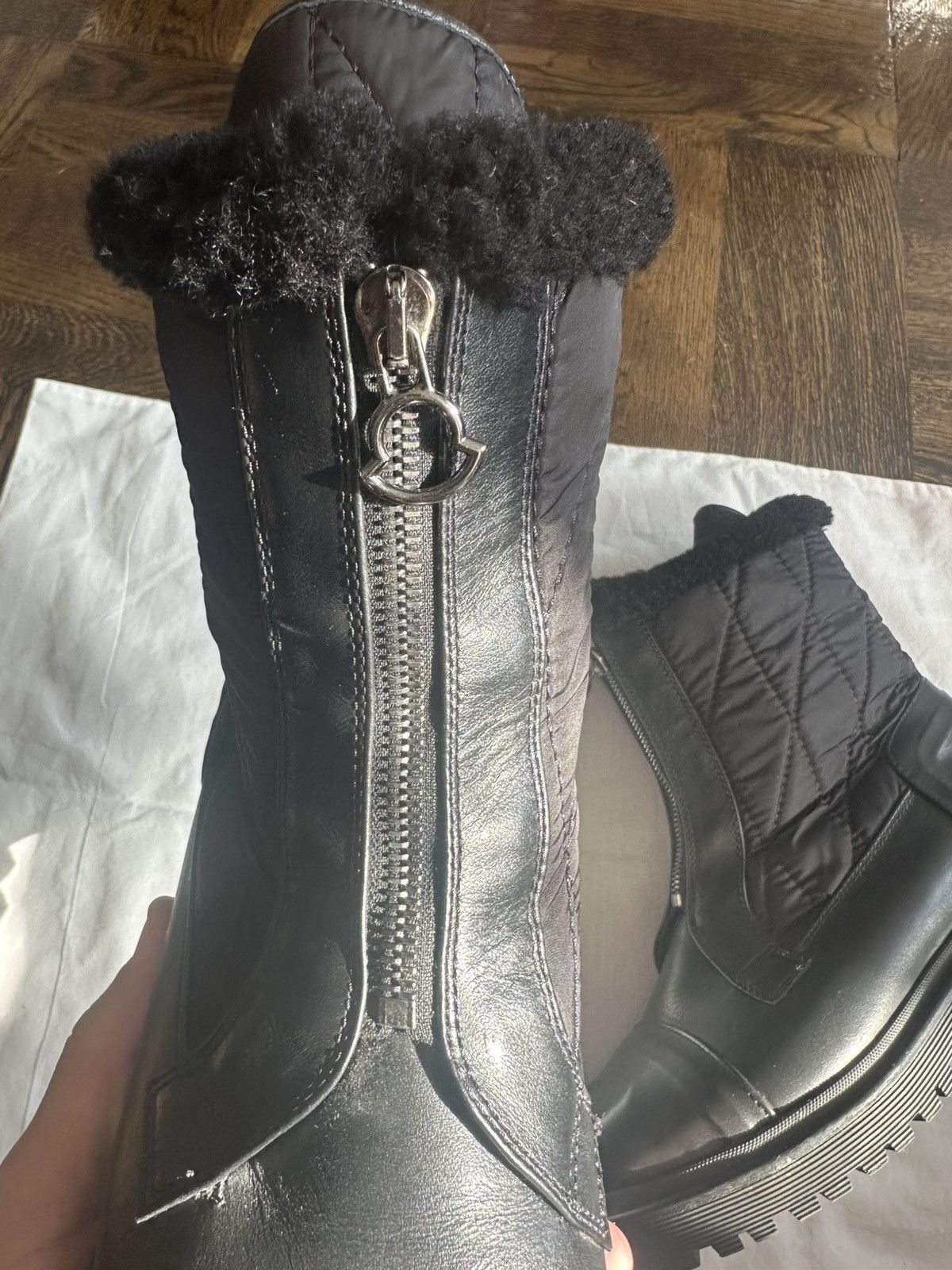 Moncler Moncler winter boots sz 39 Size US 9 / IT 39 - 3 Thumbnail