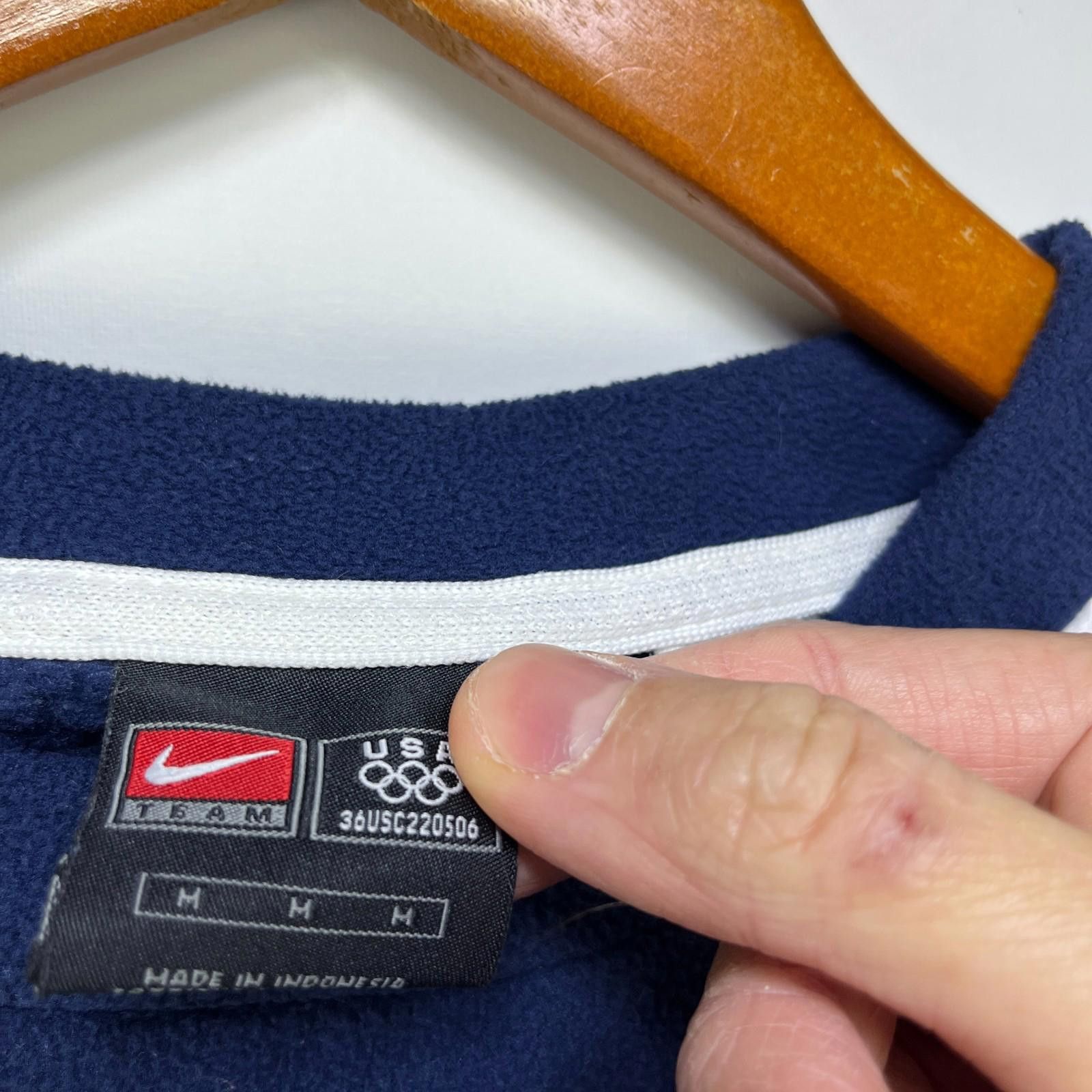 Nike Vintage Nike USA Olympics Sweatshirt Medium Size ONE SIZE - 4 Thumbnail
