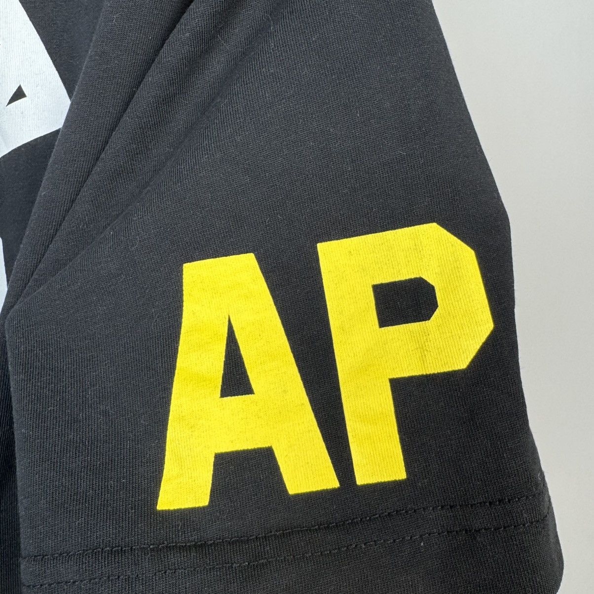 Aape Aape By a Bathing Ape Black T-Shirt Big Logo Tee Crew Neck Size US L / EU 52-54 / 3 - 24 Thumbnail