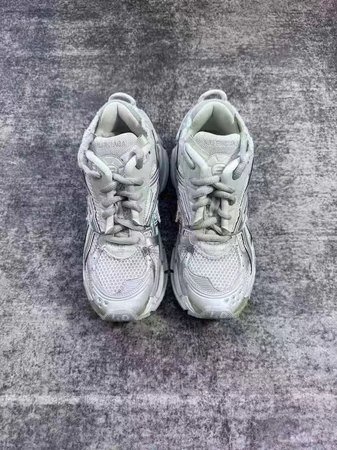 Balenciaga Balenciaga Silver Runner Running Shoes. Size US 7 / EU 40 - 1 Thumbnail