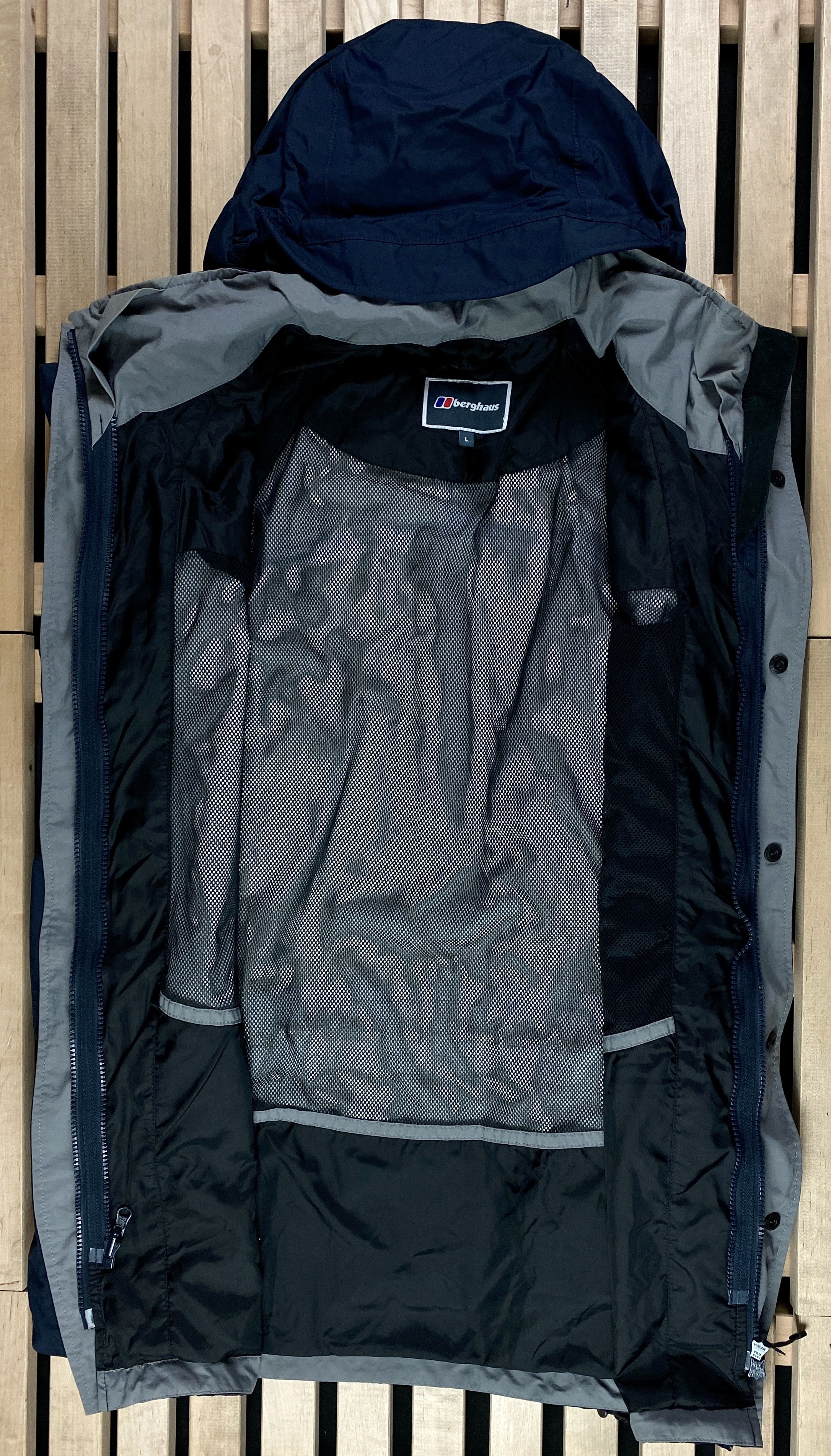 Berghaus Mens Outdor Jacket Berghaus Size L Nylon Size US L / EU 52-54 / 3 - 4 Thumbnail