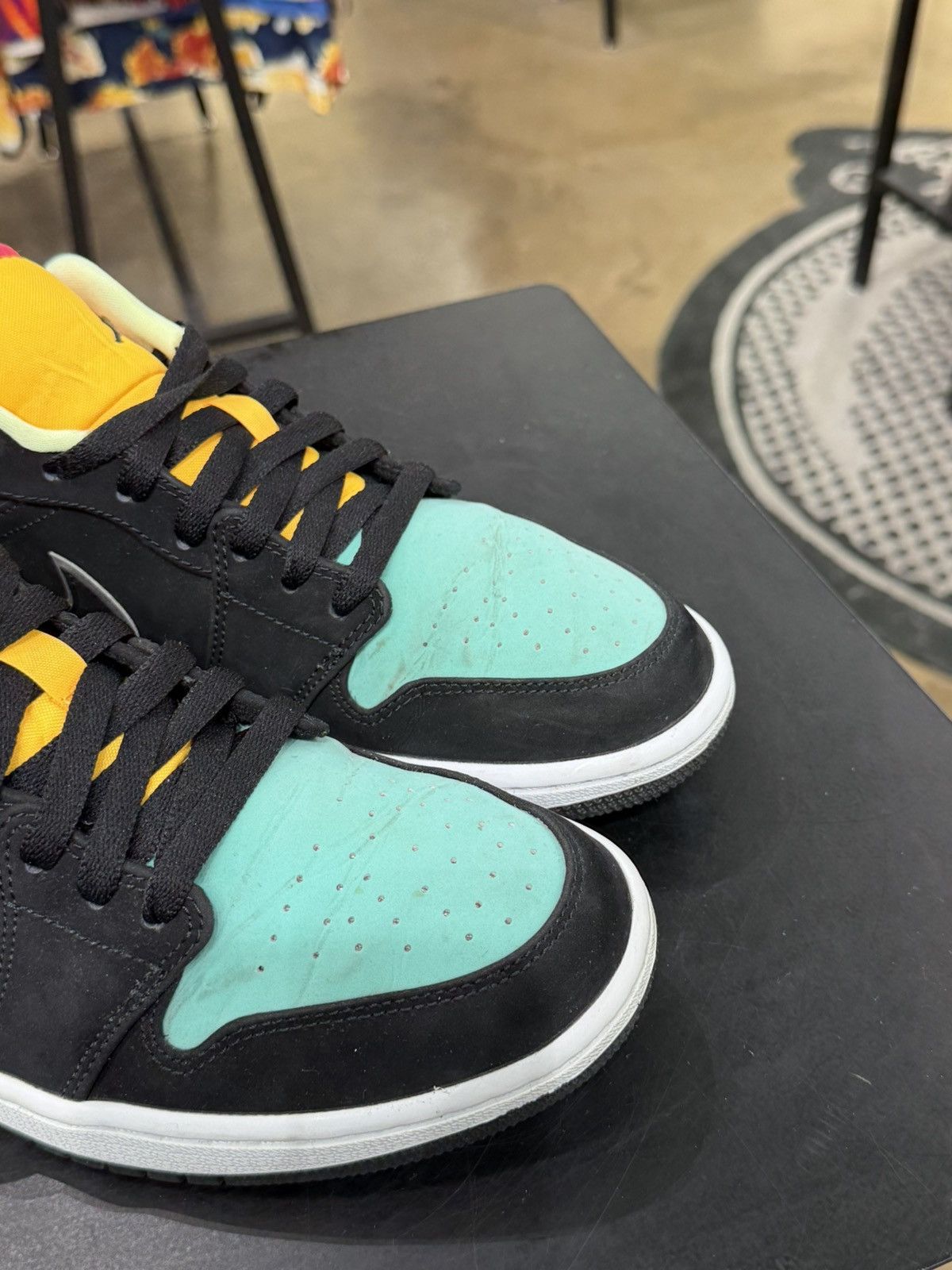 Jordan Brand Jordan 1 Low Black Aurora Green Laser Orange Size 9 (2020) Size US 9 / EU 42 - 8 Thumbnail