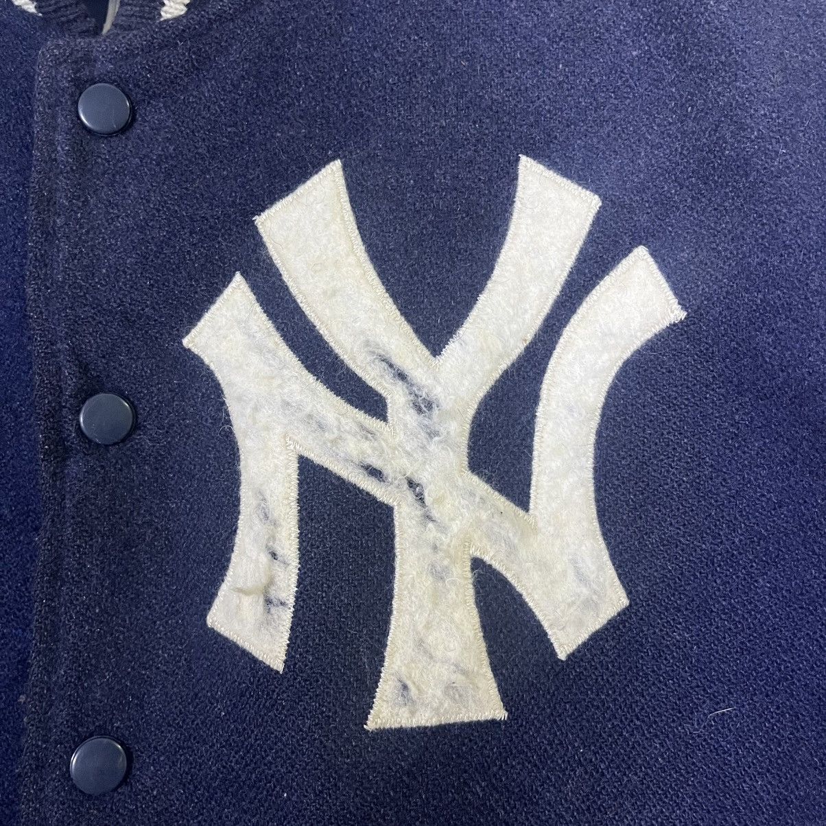 New York Yankees VINTAGE MLB NEW YORK YANKEES CLASSIC VARSITY Size US M / EU 48-50 / 2 - 4 Thumbnail