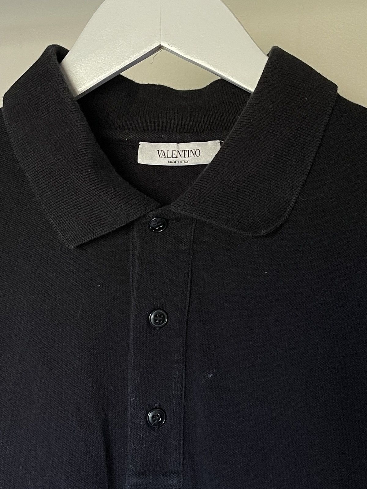 Valentino Valentino VLTN black polo tee shirt logo print Size US XL / EU 56 / 4 - 4 Thumbnail