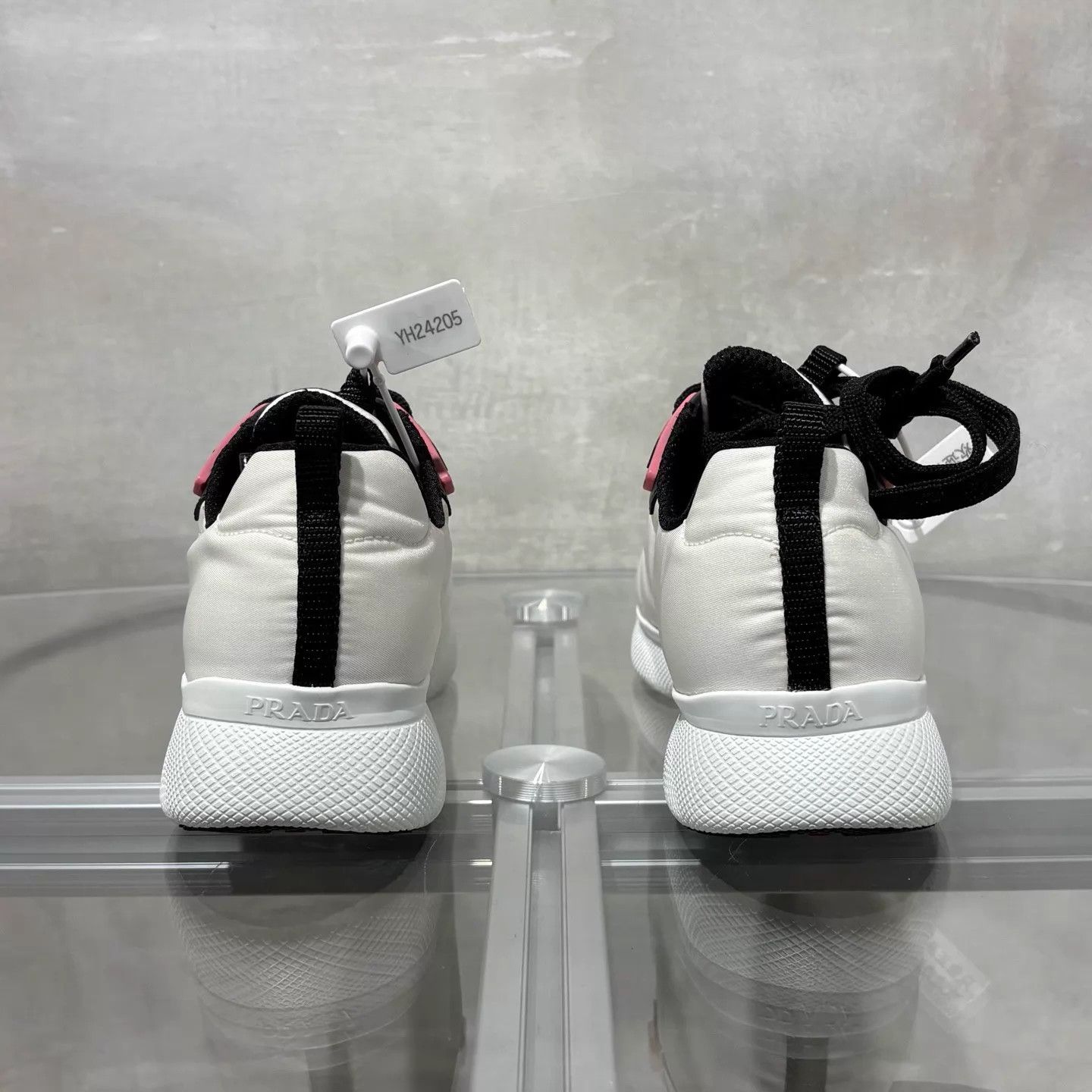 Prada Prada casual white sneakers 36.5 new with box Size US 6 / IT 36 - 6 Thumbnail