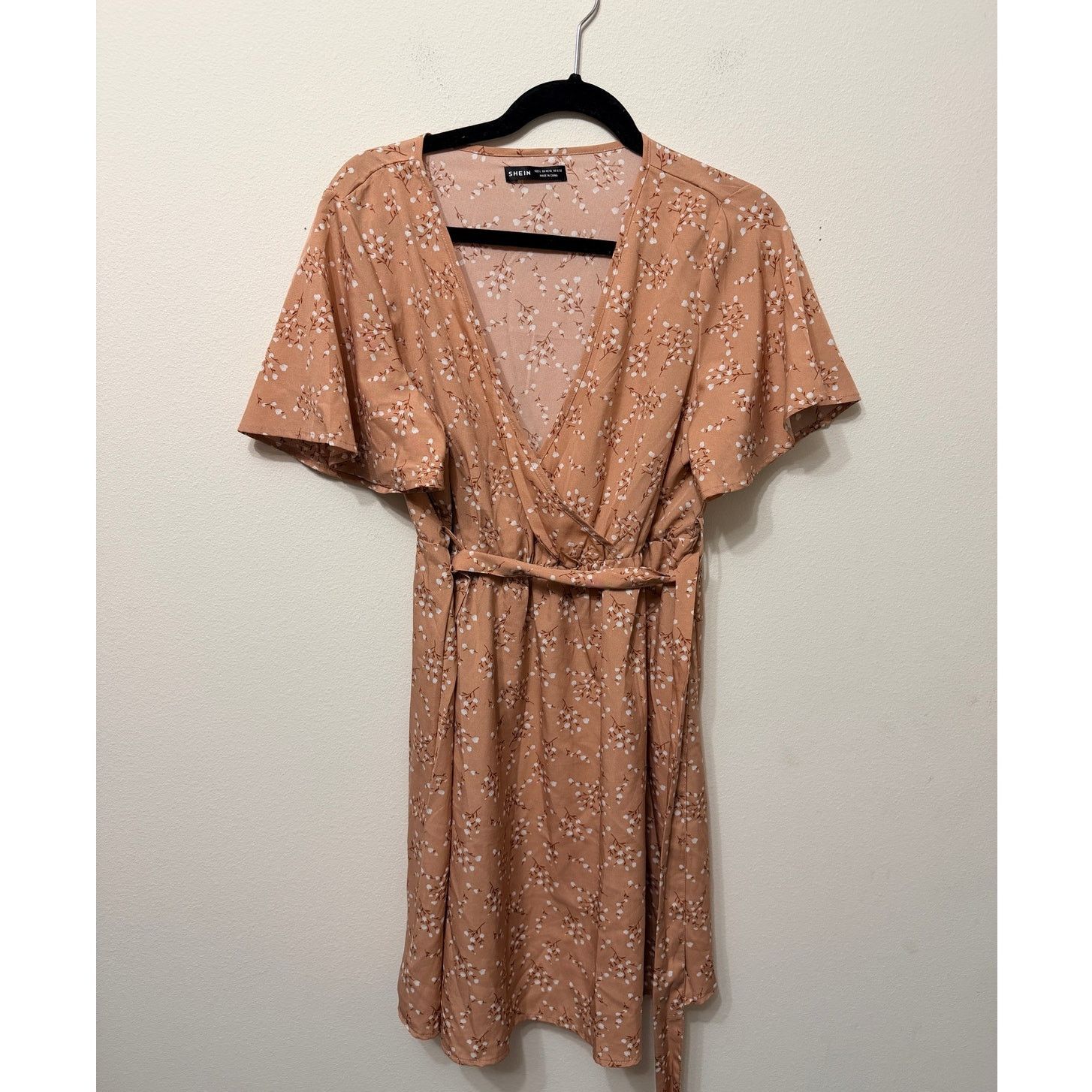 Shein Preloved Shein Women's Floral Print Short Sleeve Dress Sz L Size L / US 10 / IT 46 - 1 Thumbnail
