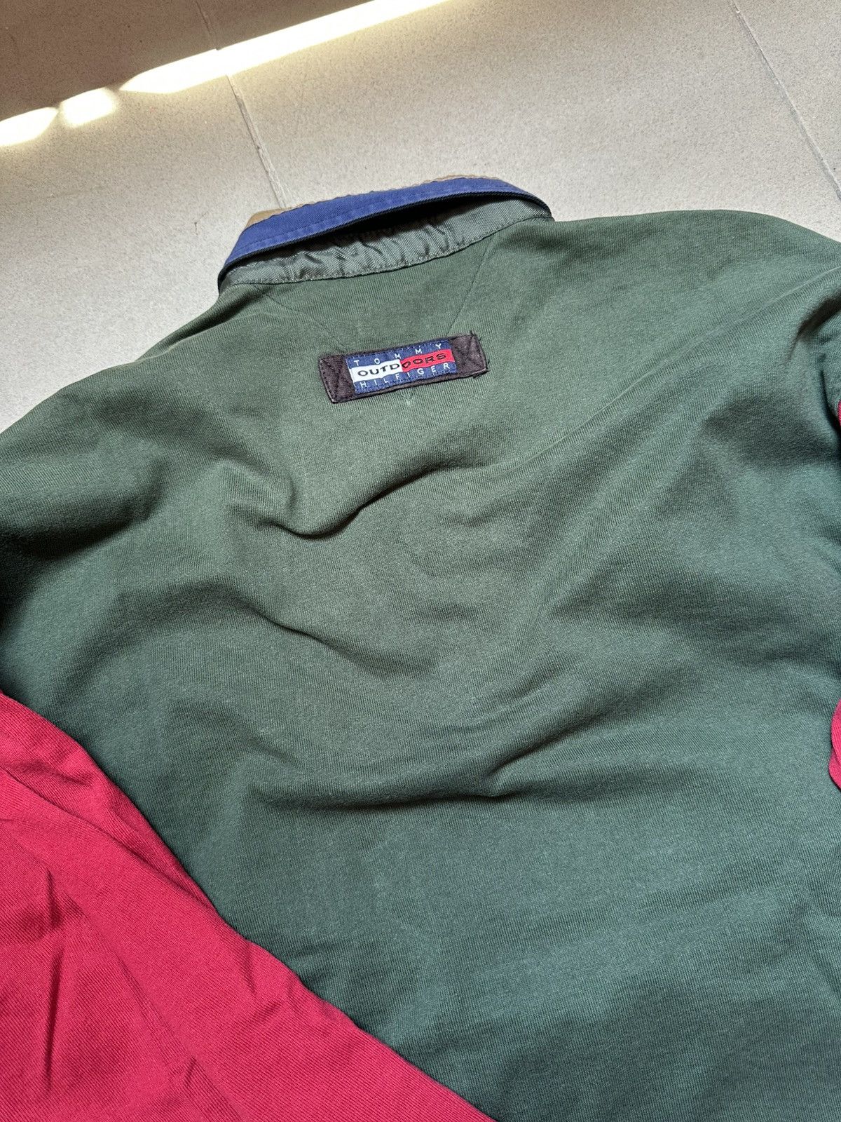 Tommy Hilfiger Vintage Tommy Hilfiger Sailing Polo Size US L / EU 52-54 / 3 - 8 Thumbnail