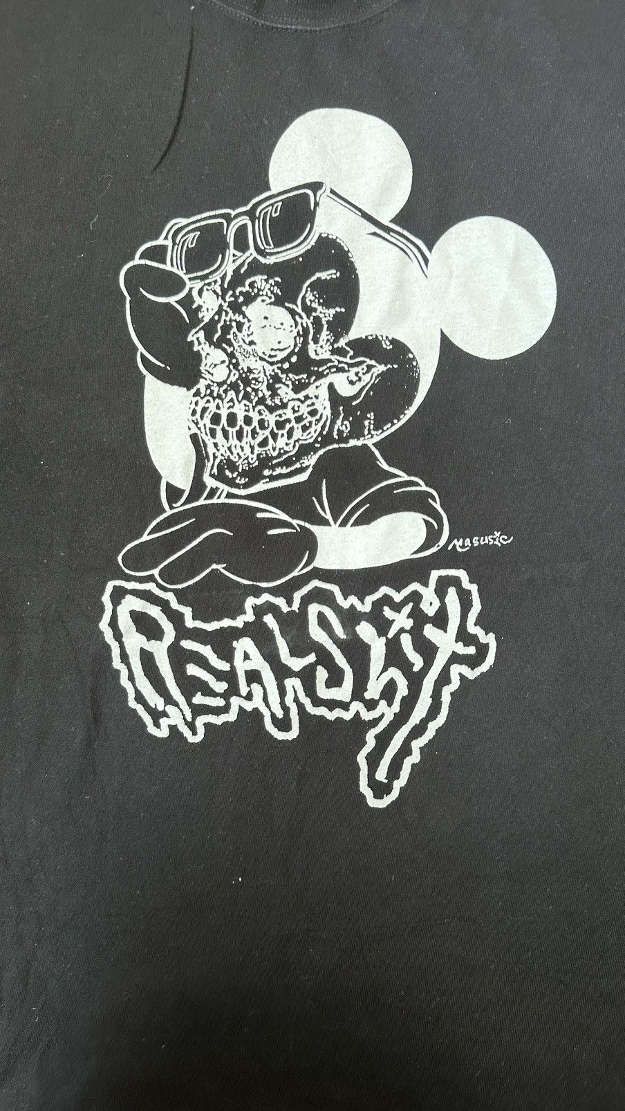 VINTAGE REALSHIT MASUSIC ART TEE