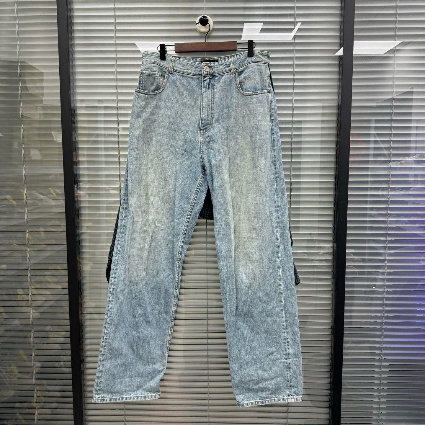 Balenciaga balenciaga jeans Size US 28 / EU 44 - 1 Thumbnail