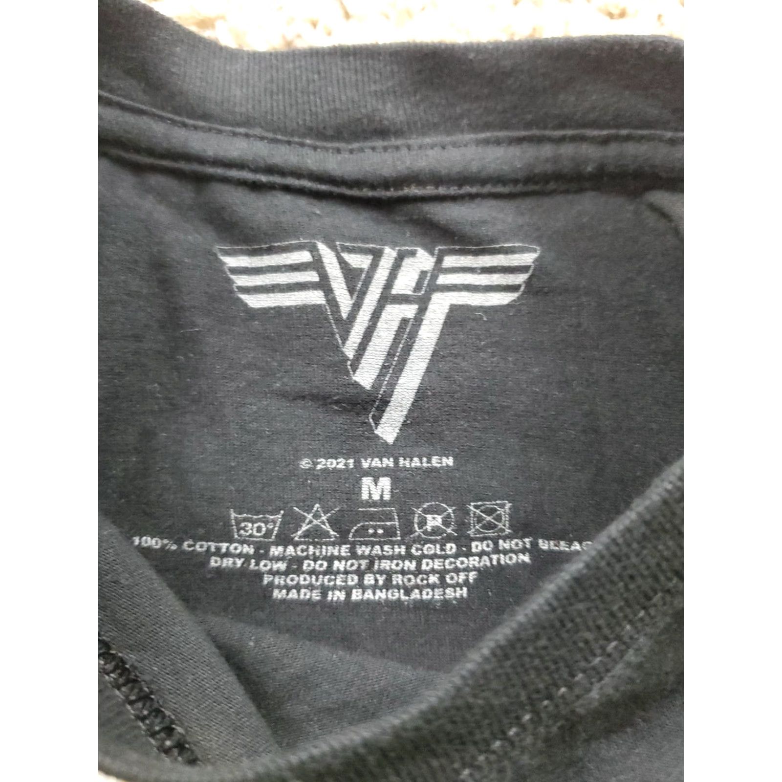 Vintage VINTAGE Van Halen Shirt Mens M Black World Tour 1978 Rock Music Tee 2021 Size US M / EU 48-50 / 2 - 5 Thumbnail