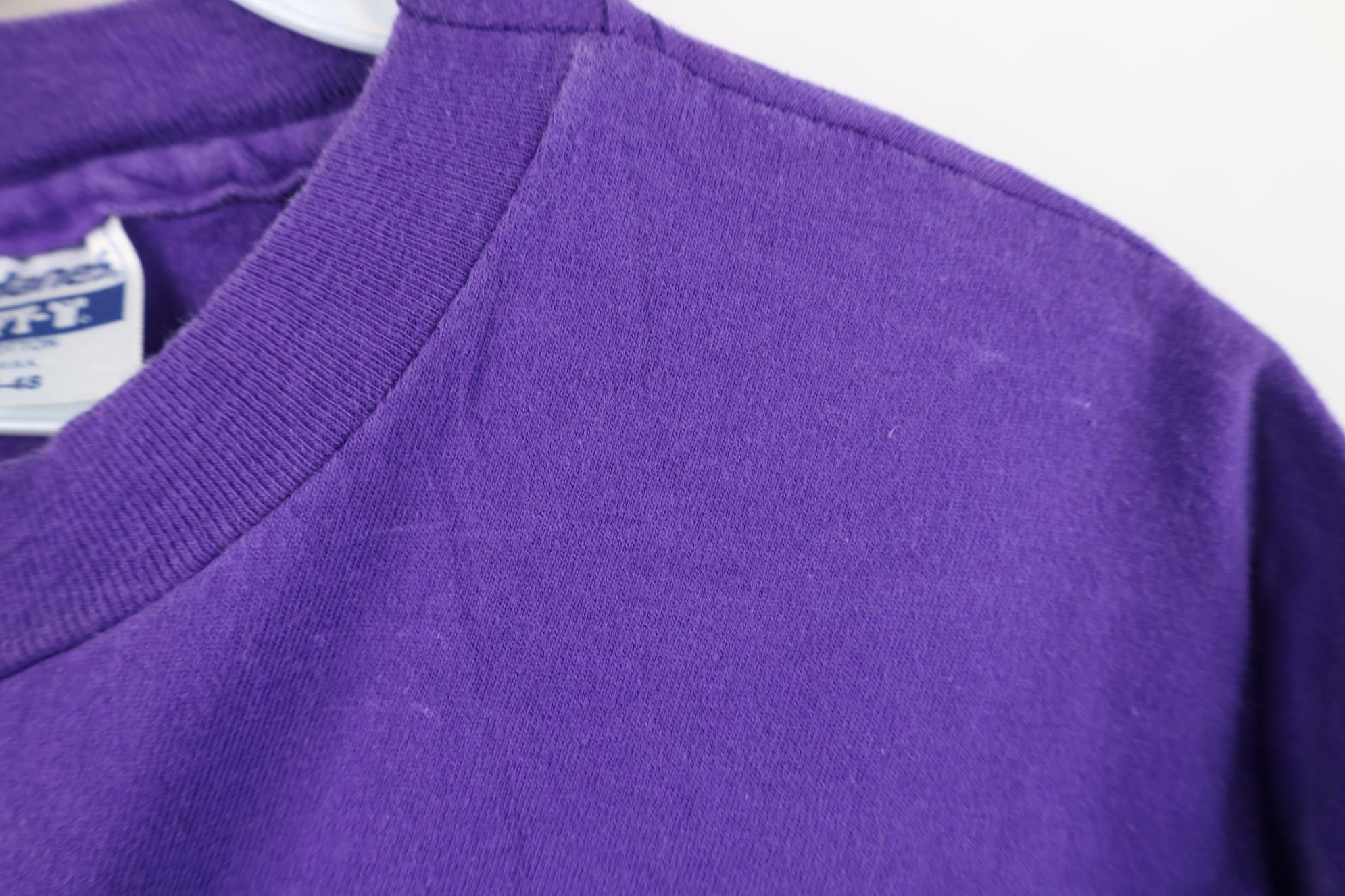 Vintage Vintage 80s Spell Out 1989 Salty Dog Cafe T-Shirt Purple USA Size US XL / EU 56 / 4 - 5 Thumbnail