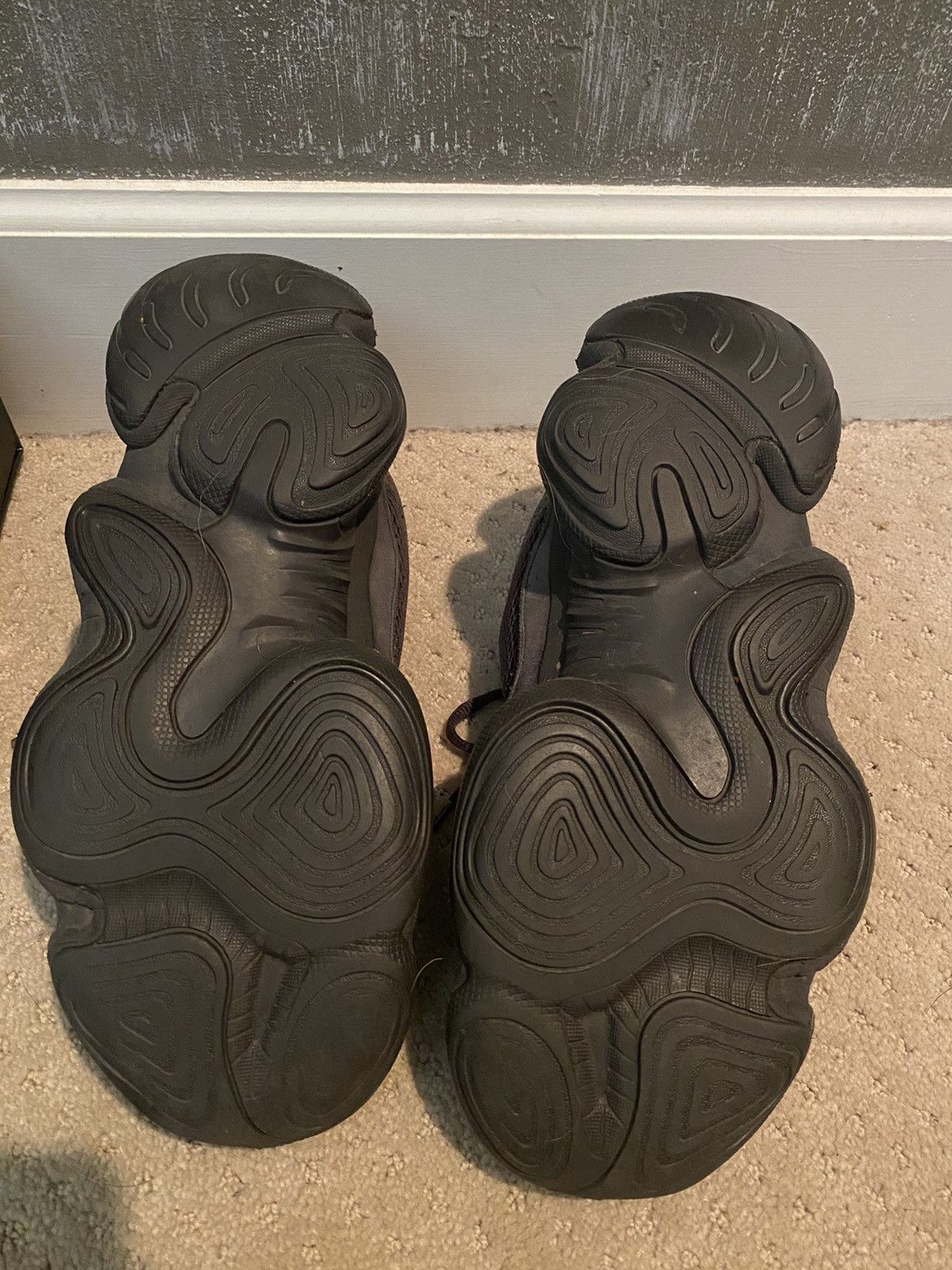 Adidas Yeezy 500 Utility Black 2018 Size US 9 / EU 42 - 6 Thumbnail
