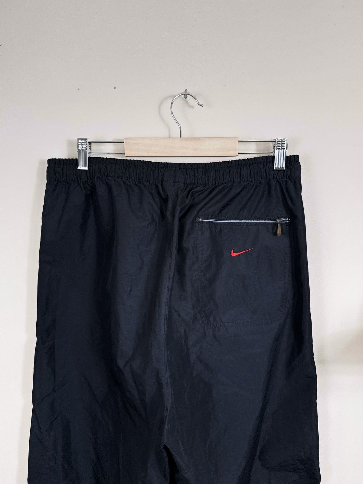 Nike Vintage Nike Nylon Pants Swoosh Black 90s Streetwear XL Size US 32 / EU 48 - 24 Thumbnail