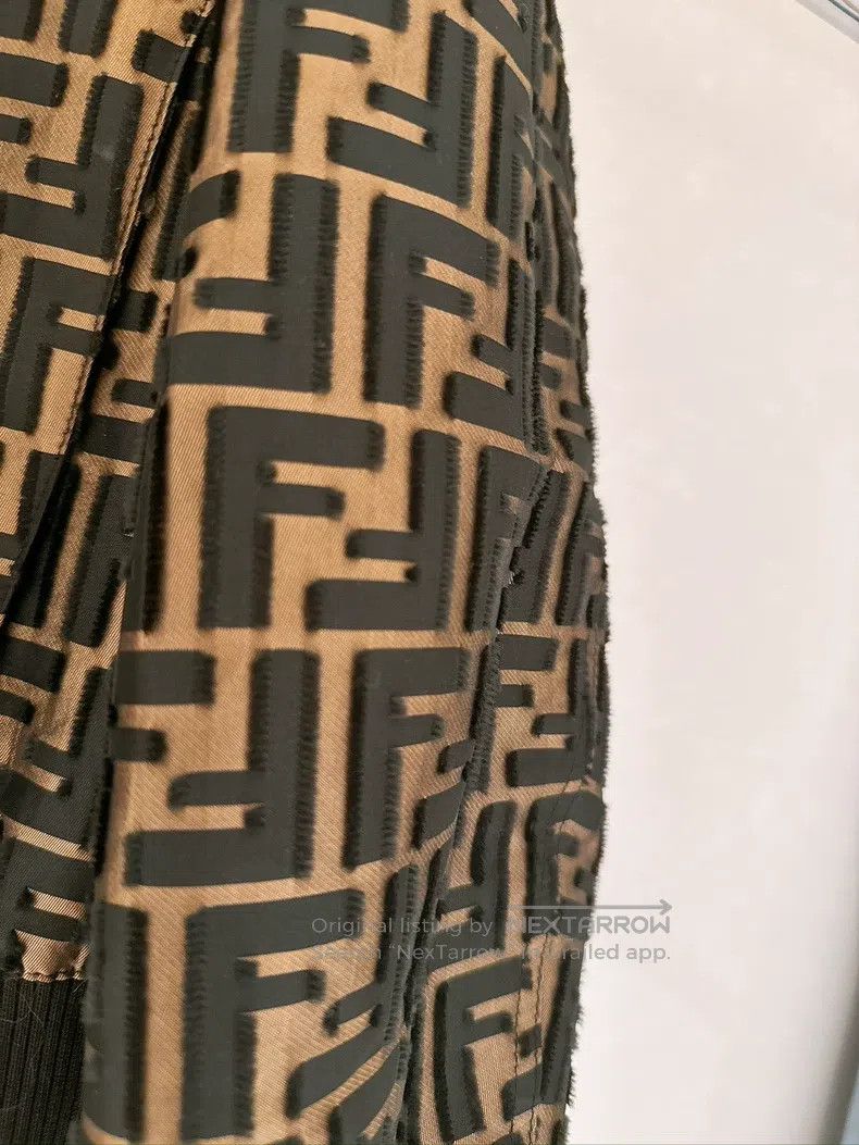 Fendi Fendi Double-Sided FF Full Logo Short Jacket 40 Size Monog Size XS / US 0-2 / IT 36-38 - 7 Thumbnail