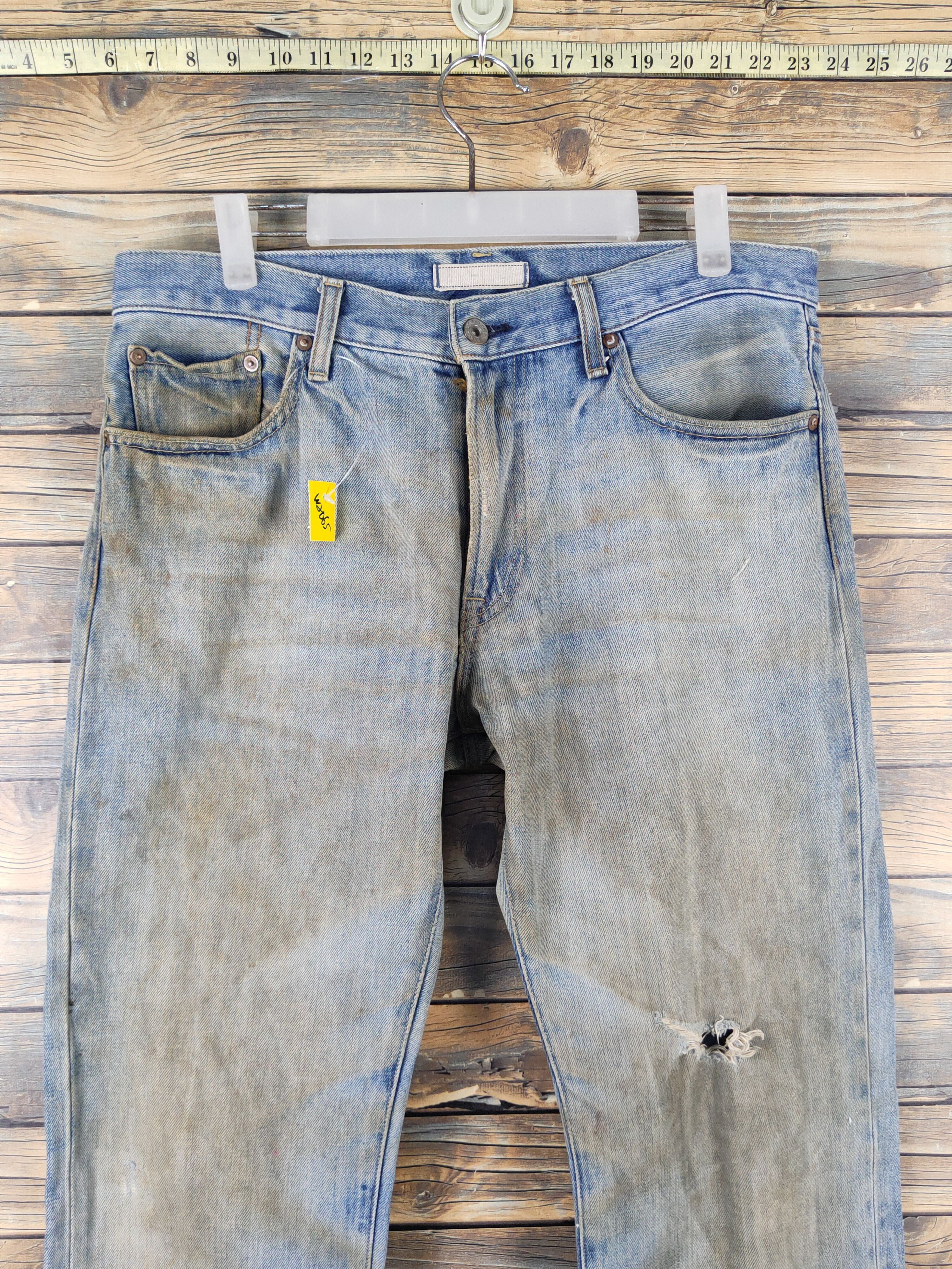 Japanese Brand Uniqlo Blue Faded Distressed Ripped denim Jeans #W2065 Size US 34 / EU 50 - 2 Thumbnail