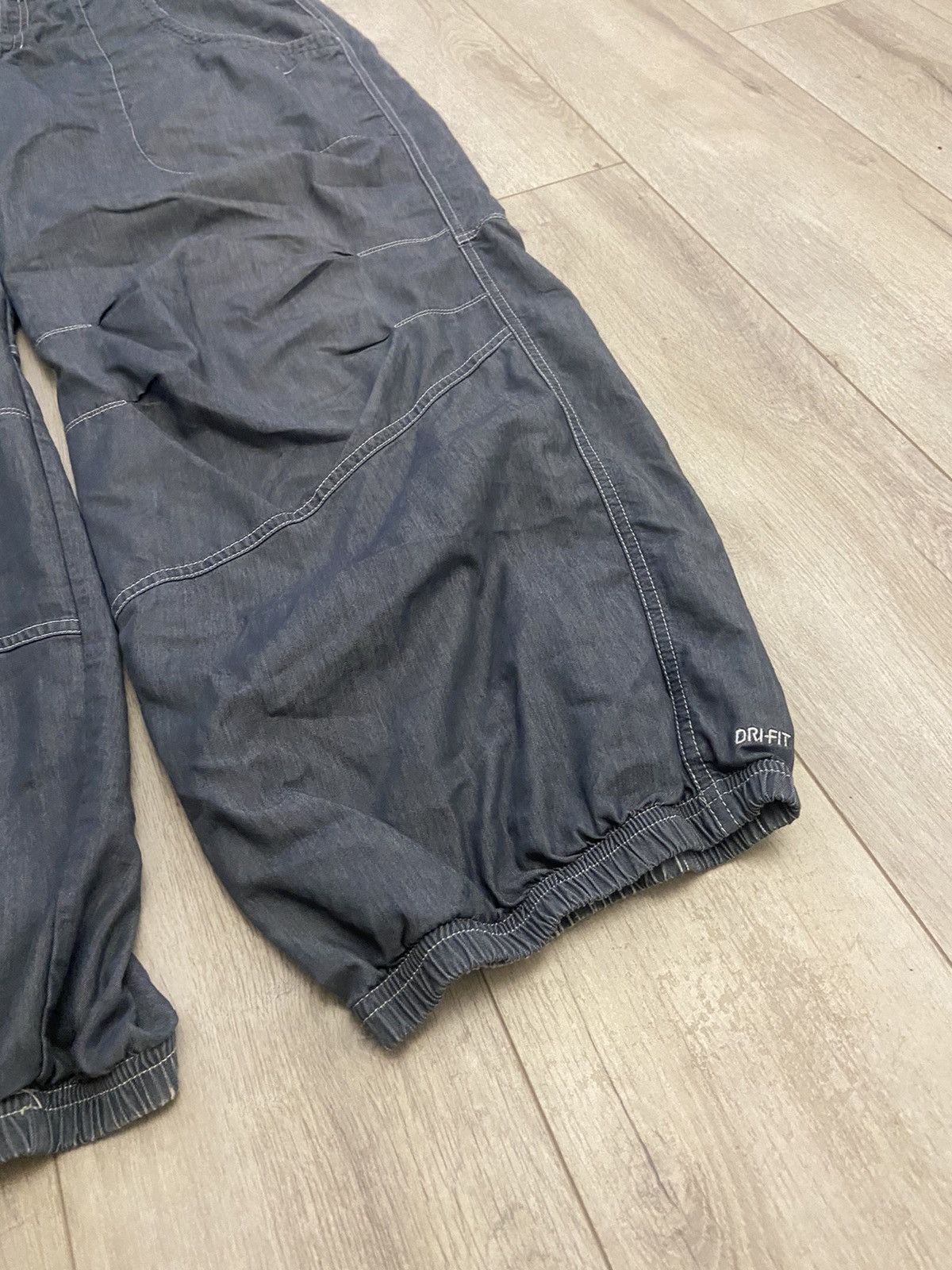 Vintage Nike y2k style pants cotton hype 90’s cargo Size 36" / US 14 / IT 50 - 6 Thumbnail