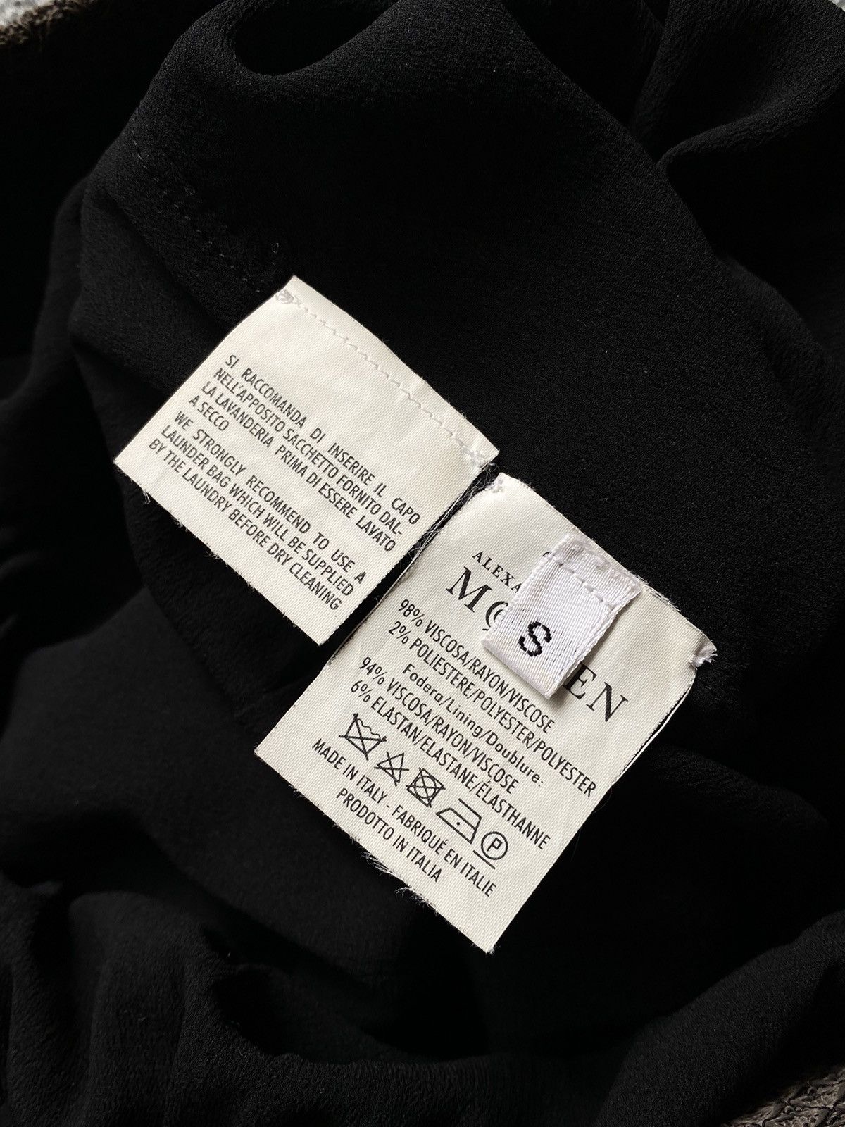 Alexander McQueen 2000`s Alexander McQueen Phyton Structure Suit Top / Skirt Size S / US 4 / IT 40 - 14 Thumbnail