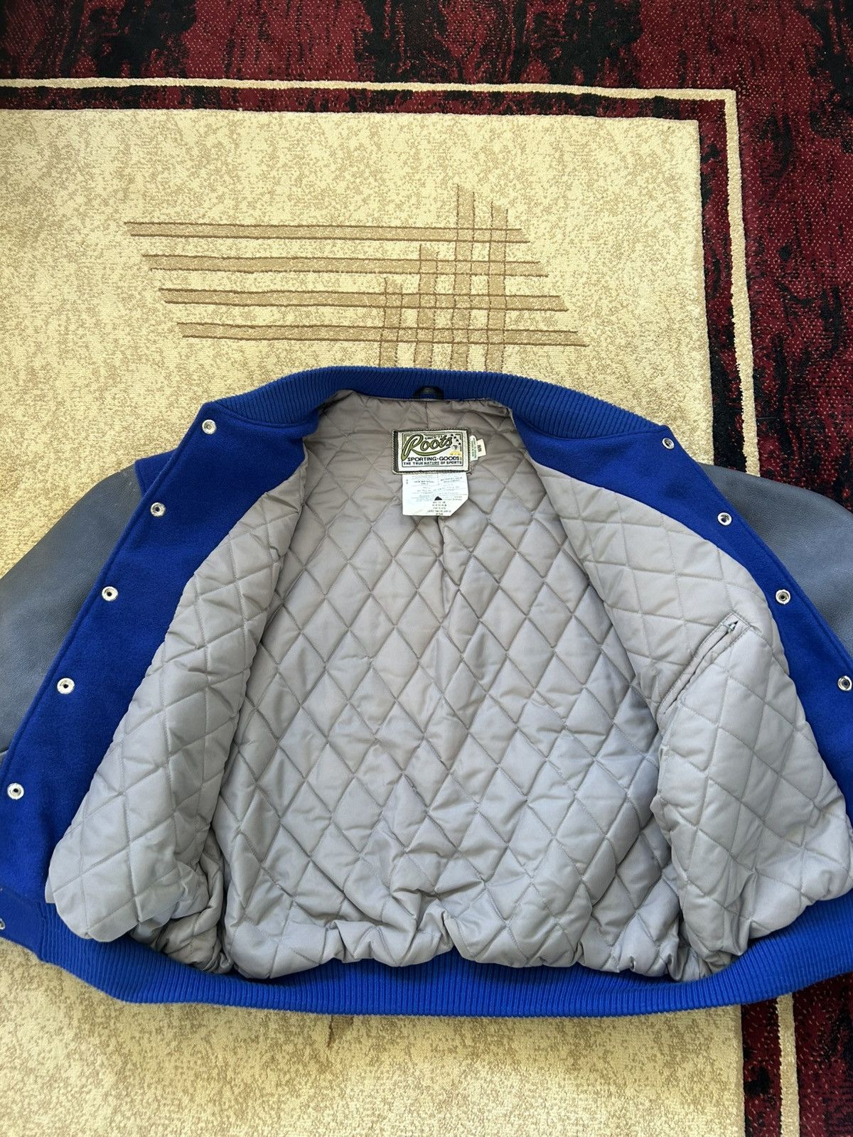 Roots Vintage Roots Toronto Maple Leafs Wool Varsity Jacket Size US M / EU 48-50 / 2 - 17 Thumbnail