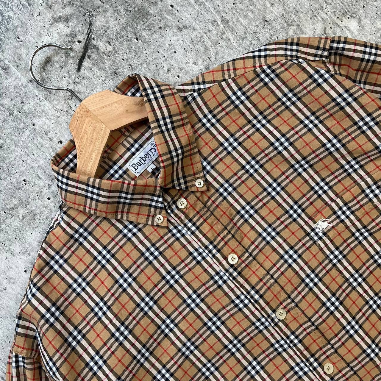 Burberry Burberry vintage shirt made in France brand’s iconic pattern Size US L / EU 52-54 / 3 - 2 Thumbnail