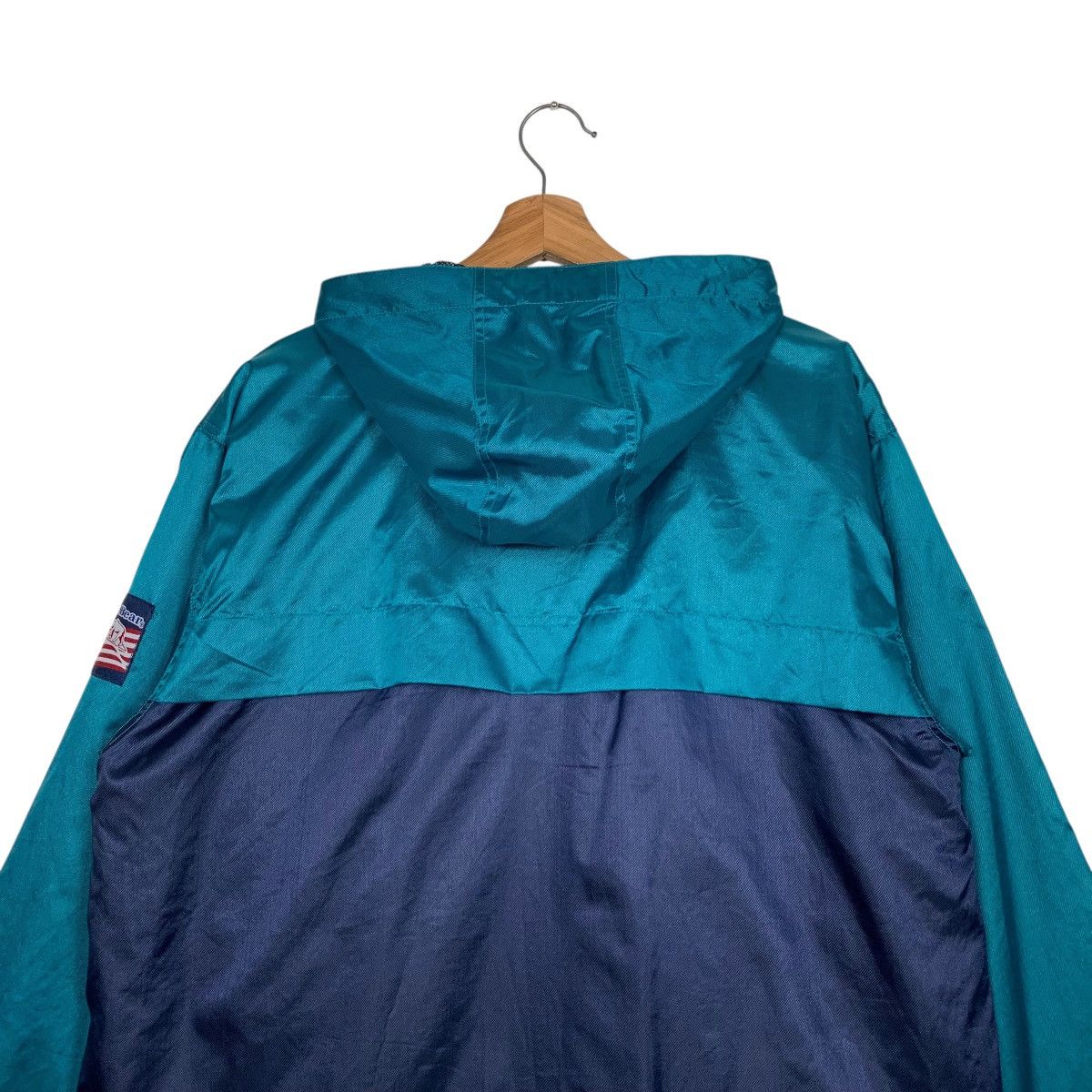 Vintage CAL BEAR USA Half Button Pullover Nylon Jacket #2769-C125 Size US M / EU 48-50 / 2 - 18 Thumbnail