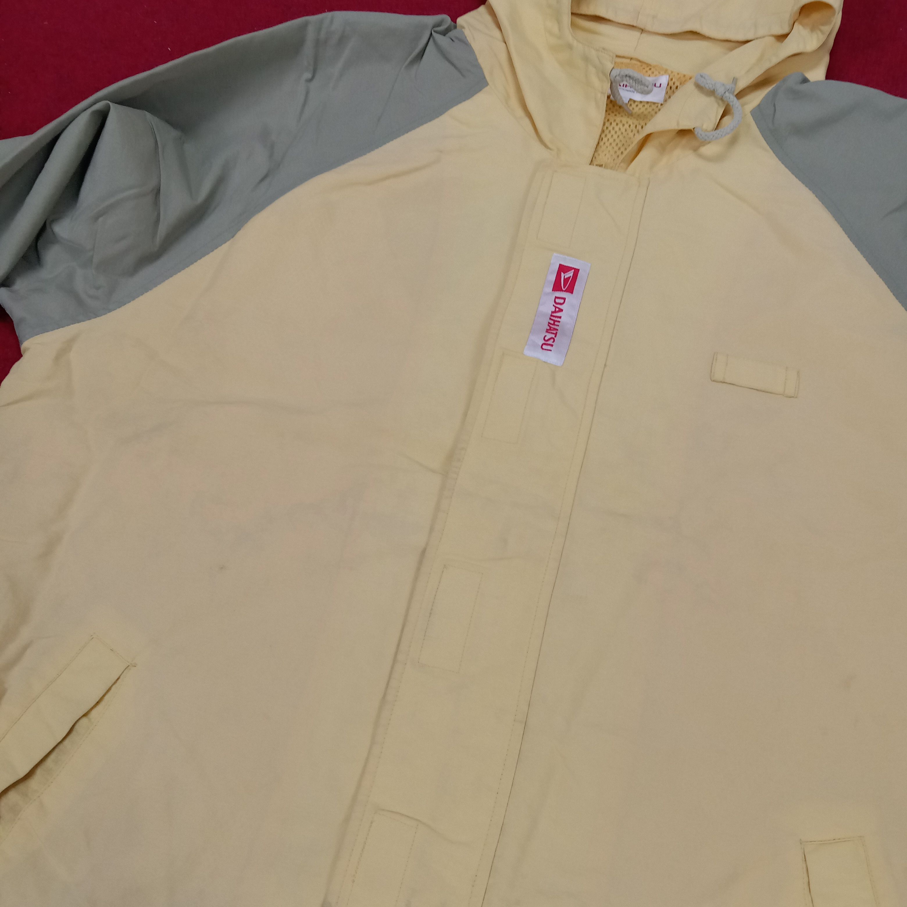 Japanese Brand × Vintage Daihatsu Motorsports Brand Windbreaker Hoodies Jacket Size US XL / EU 56 / 4 - 9 Thumbnail