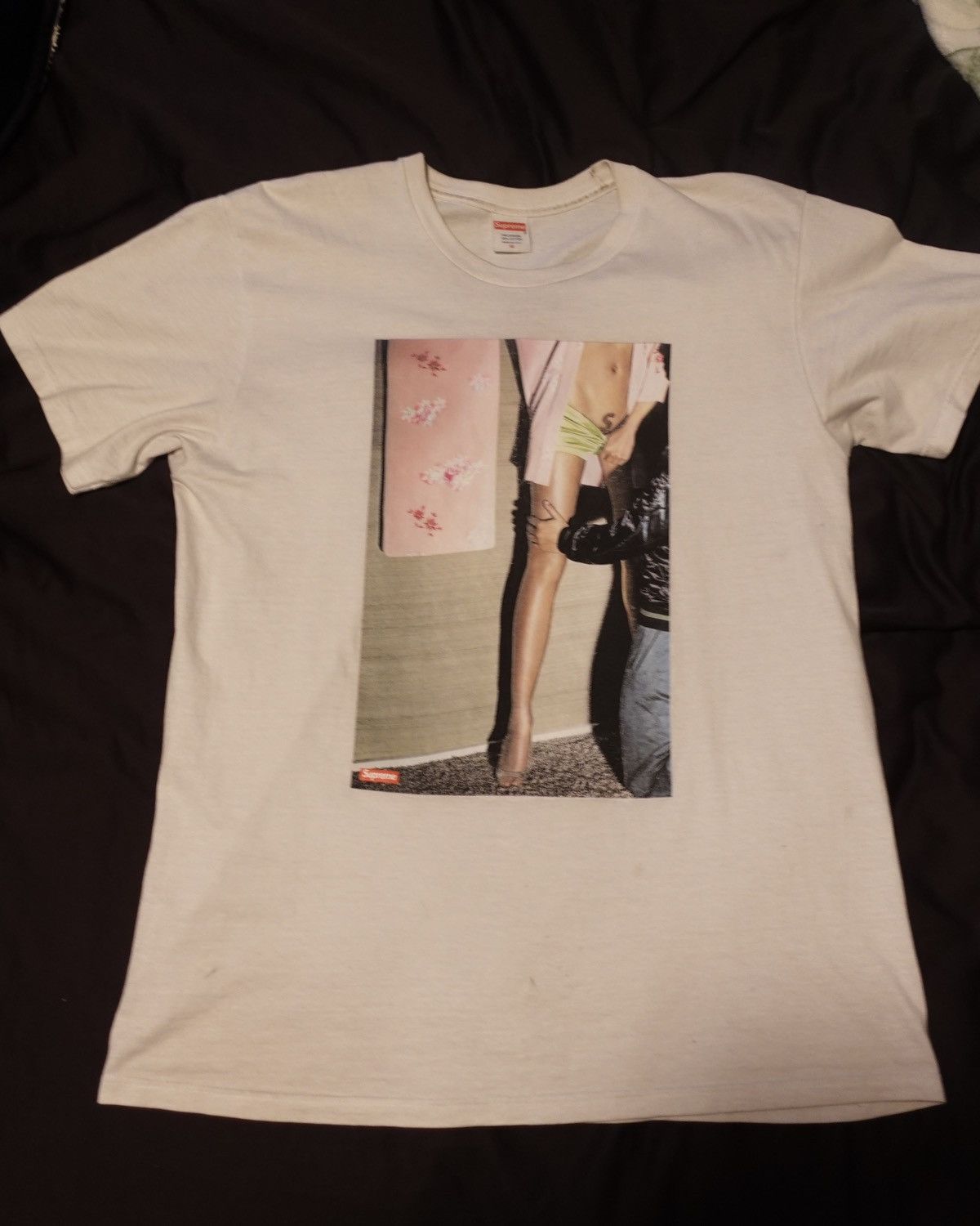 Supreme pretty rare SUPREME (GUCCI AD PARODY) "PUBE S" T-SHIRT Size US L / EU 52-54 / 3 - 1 Thumbnail
