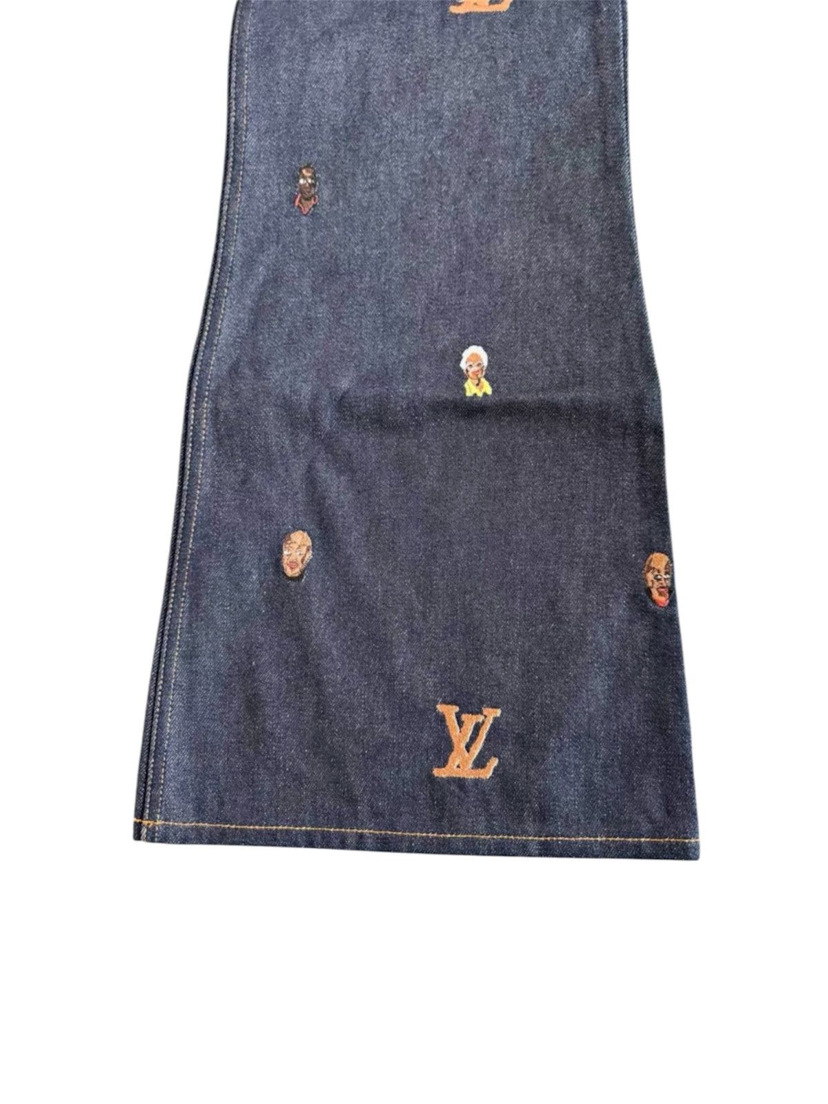 Louis Vuitton Louis Vuitton Pharrell 34 Embroidered bootcut Denim Pants Size US 34 / EU 50 - 5 Thumbnail