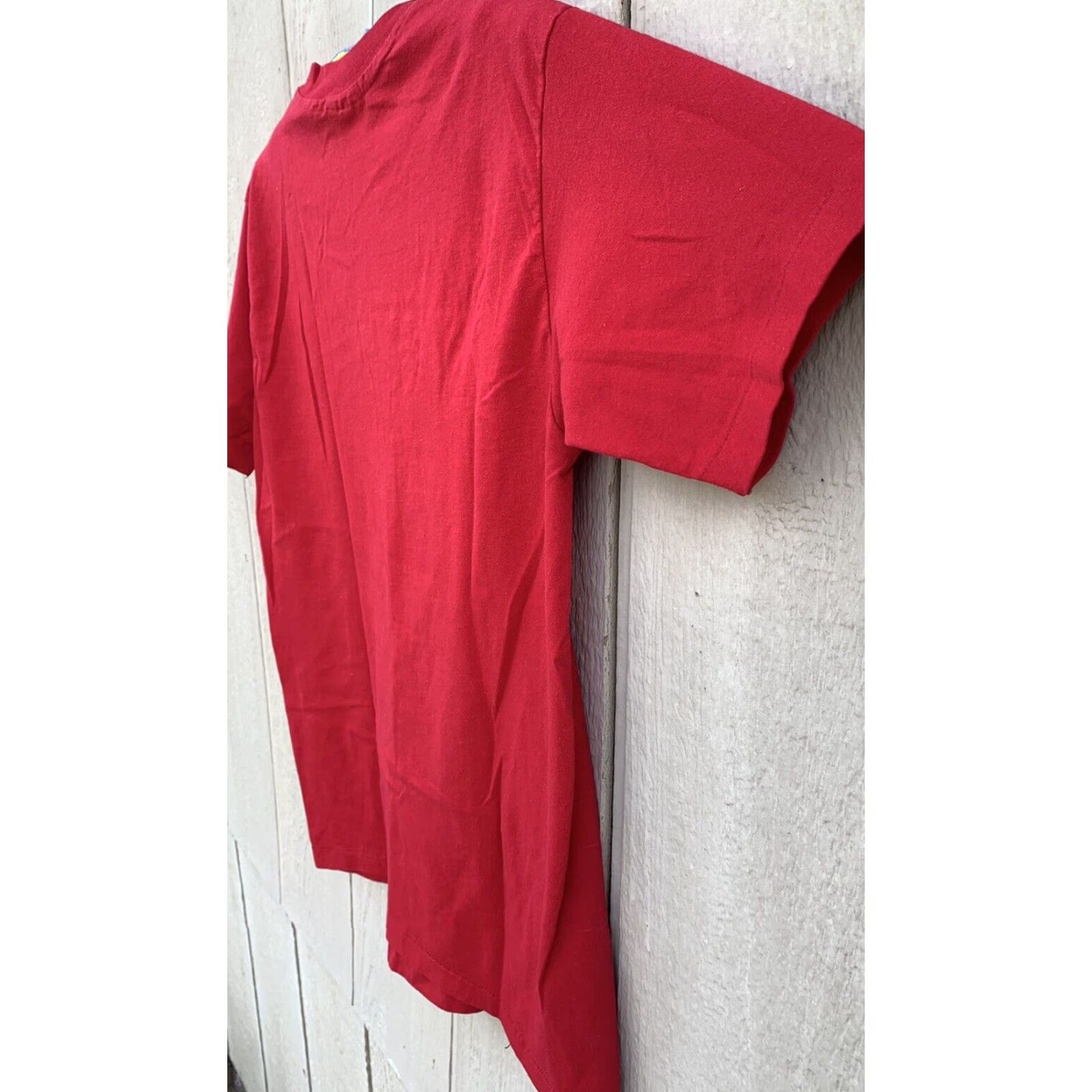 Hanes VINTAGE Hanes St. John Pro Musica Antigua T-Shirt Graphic Tee M Red Mens 1980s Size US M / EU 48-50 / 2 - 5 Thumbnail