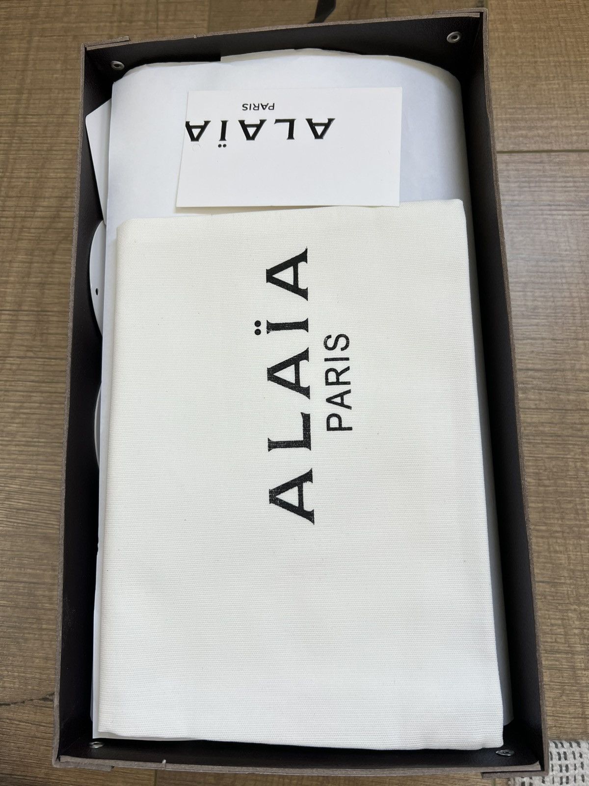 Alaia ALAIA BLACK RHINSTONE BALLET FLATS/ MARY JANES Size US 9 / IT 39 - 5 Thumbnail