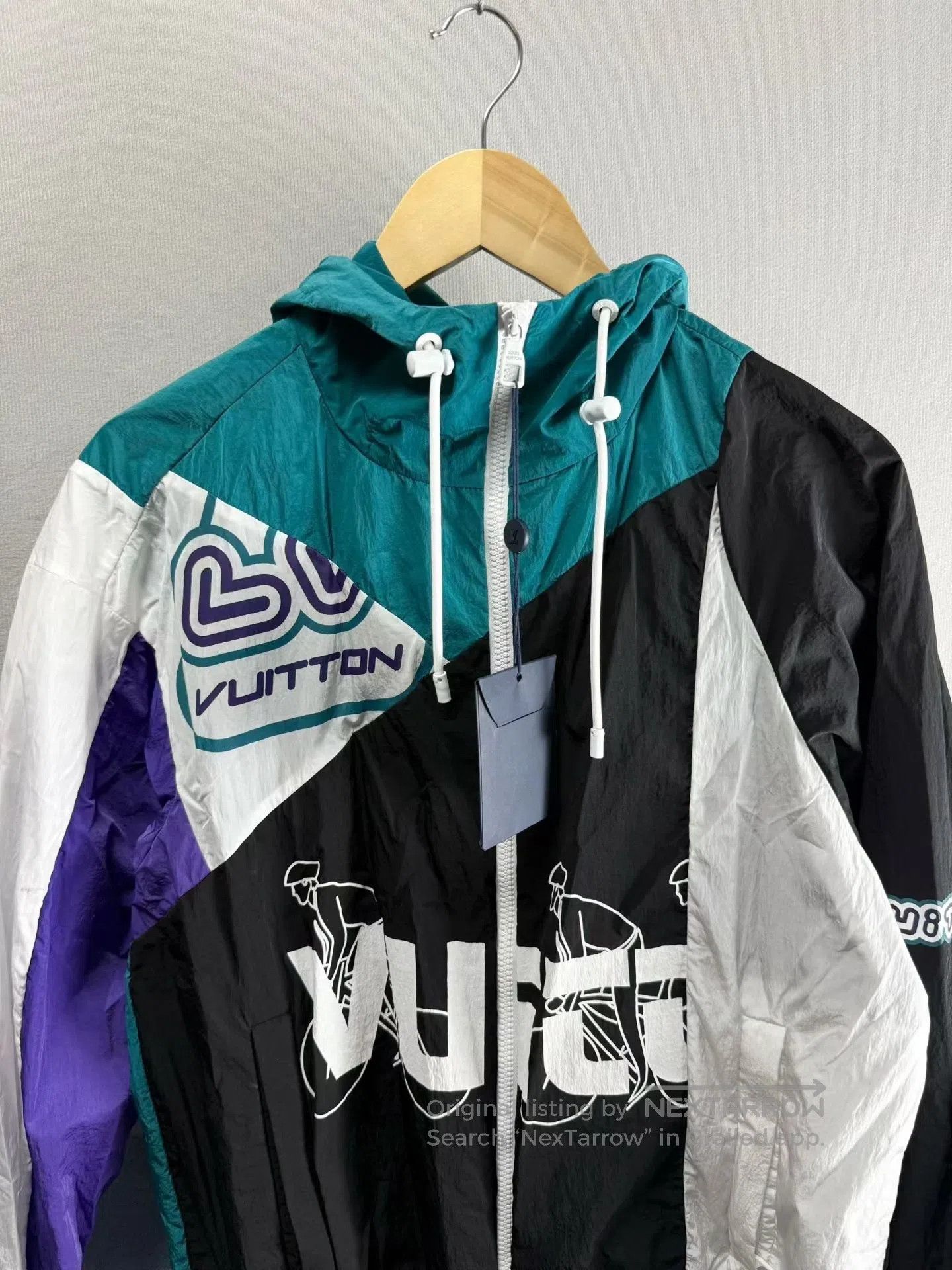 Louis Vuitton Louis Vuitton 1854 Two-in-One Nylon Zip-Up Outdoor Jacke| Size US S / EU 44-46 / 1 - 2 Thumbnail