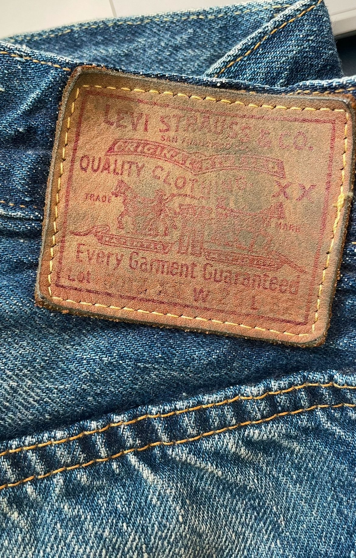 LVC × Levi's × Levi's Vintage Clothing Rare Vintage Levi's 501ZXX Big E Selvedge jerky Tag Size 25" / US 0 / IT 36 - 5 Thumbnail