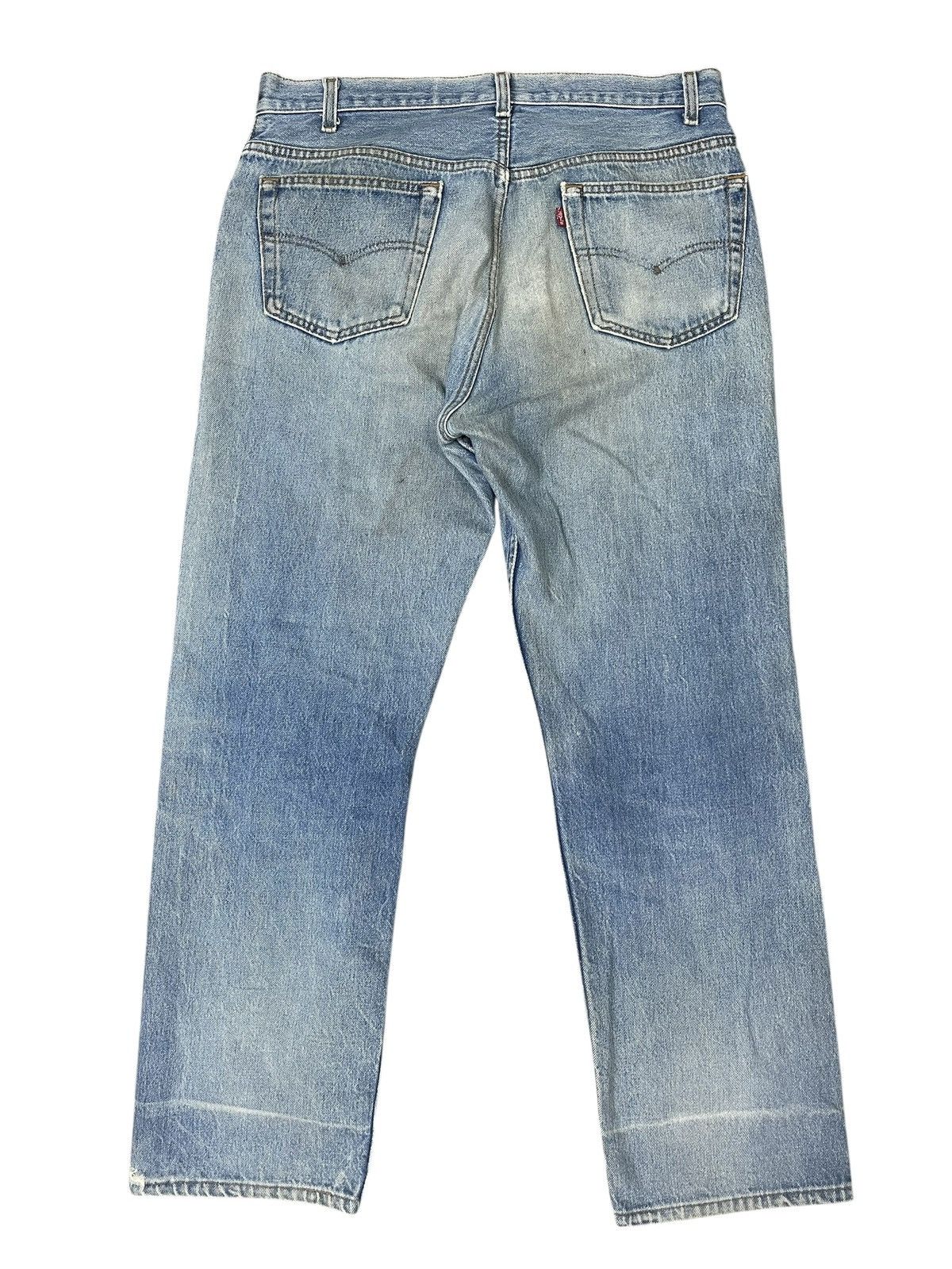 Levi's Vintage Levi’s 501 Distressed Jeans Straight Cut Size US 36 / EU 52 - 2 Thumbnail