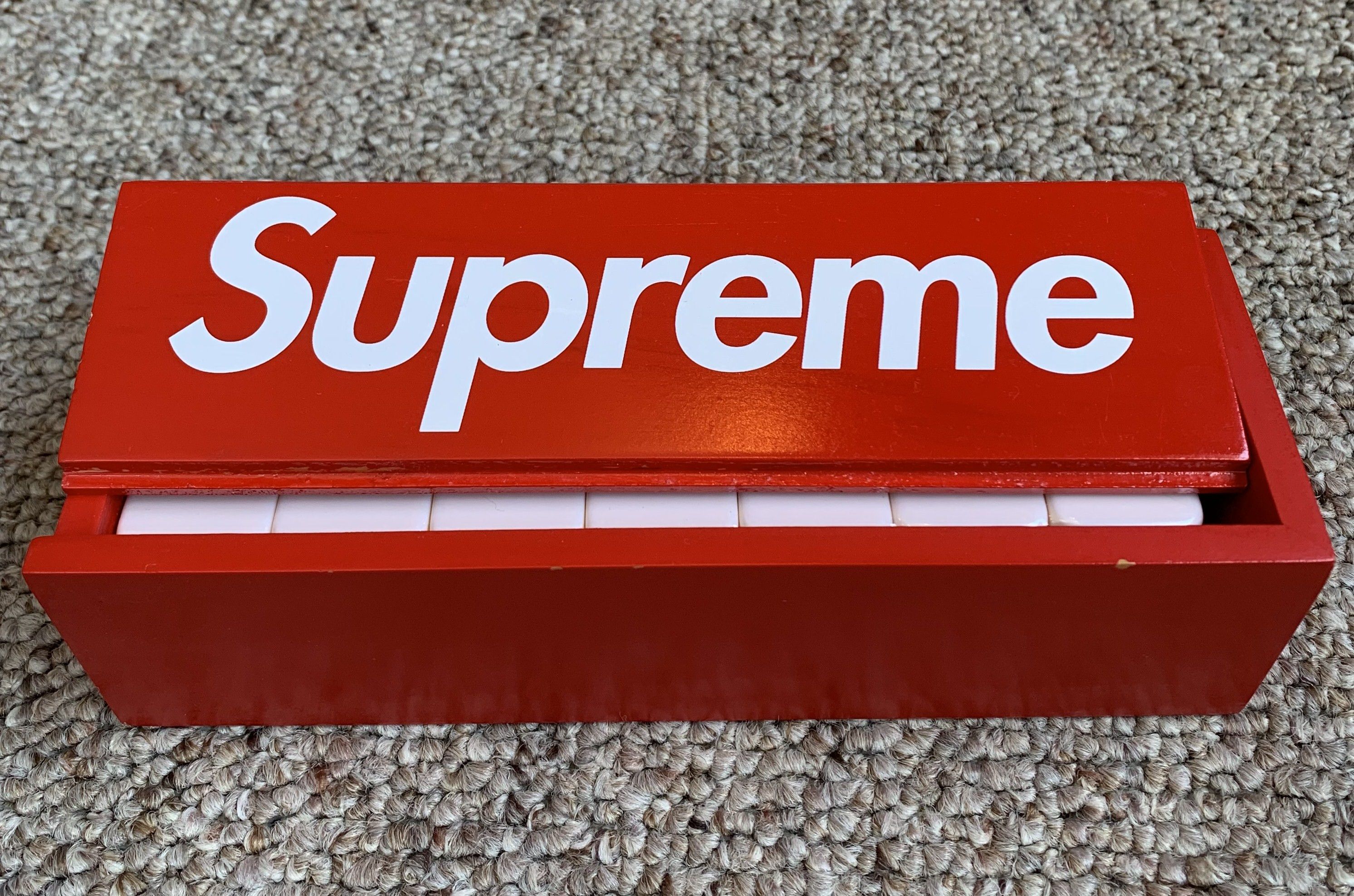 Supreme NEW F/W 2012 Supreme Domino Set Size ONE SIZE - 5 Thumbnail
