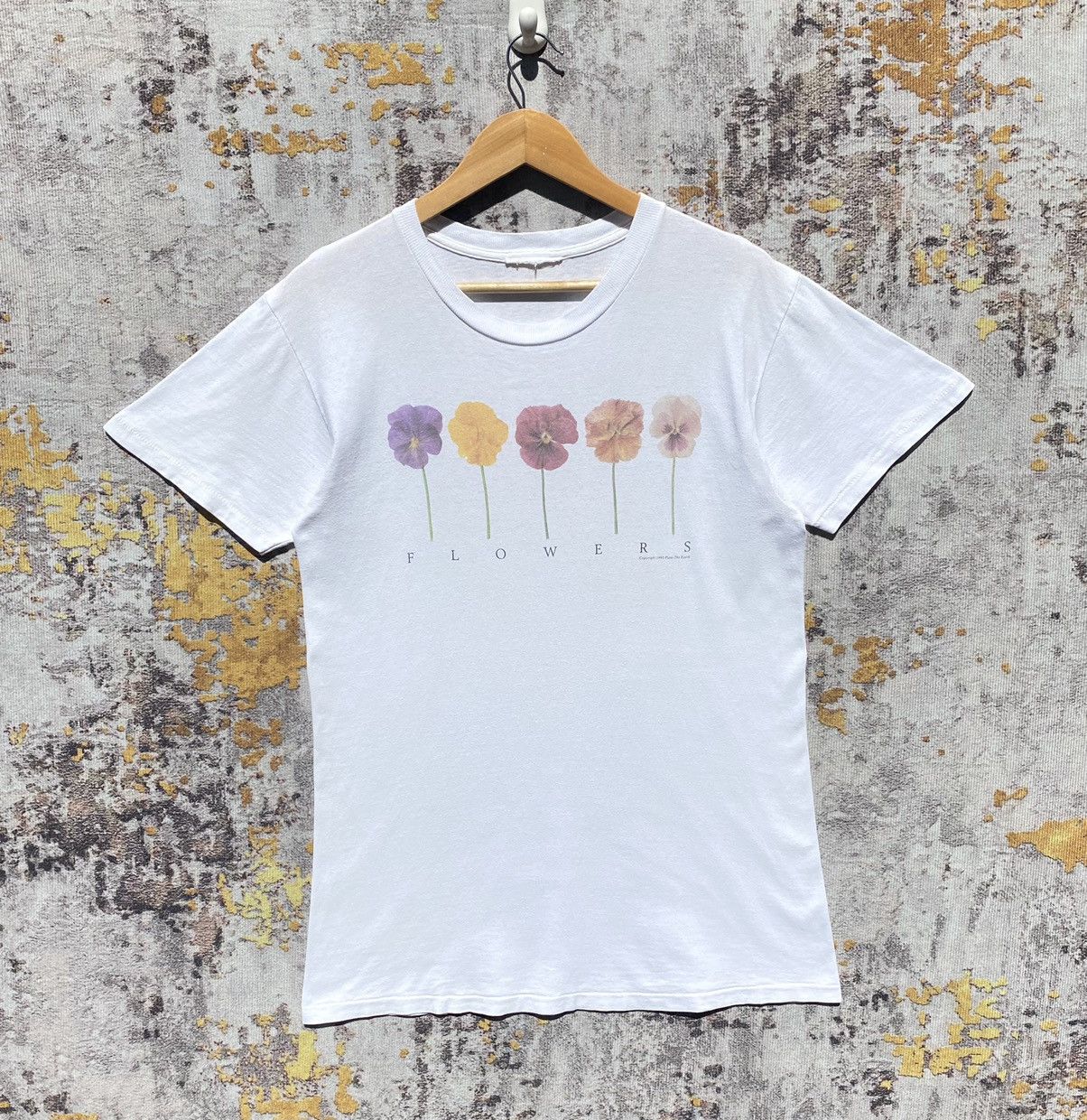 Vintage Vintage 1995 Flower Plant The Earth Art Shirt Size US S / EU 44-46 / 1 - 1 Thumbnail