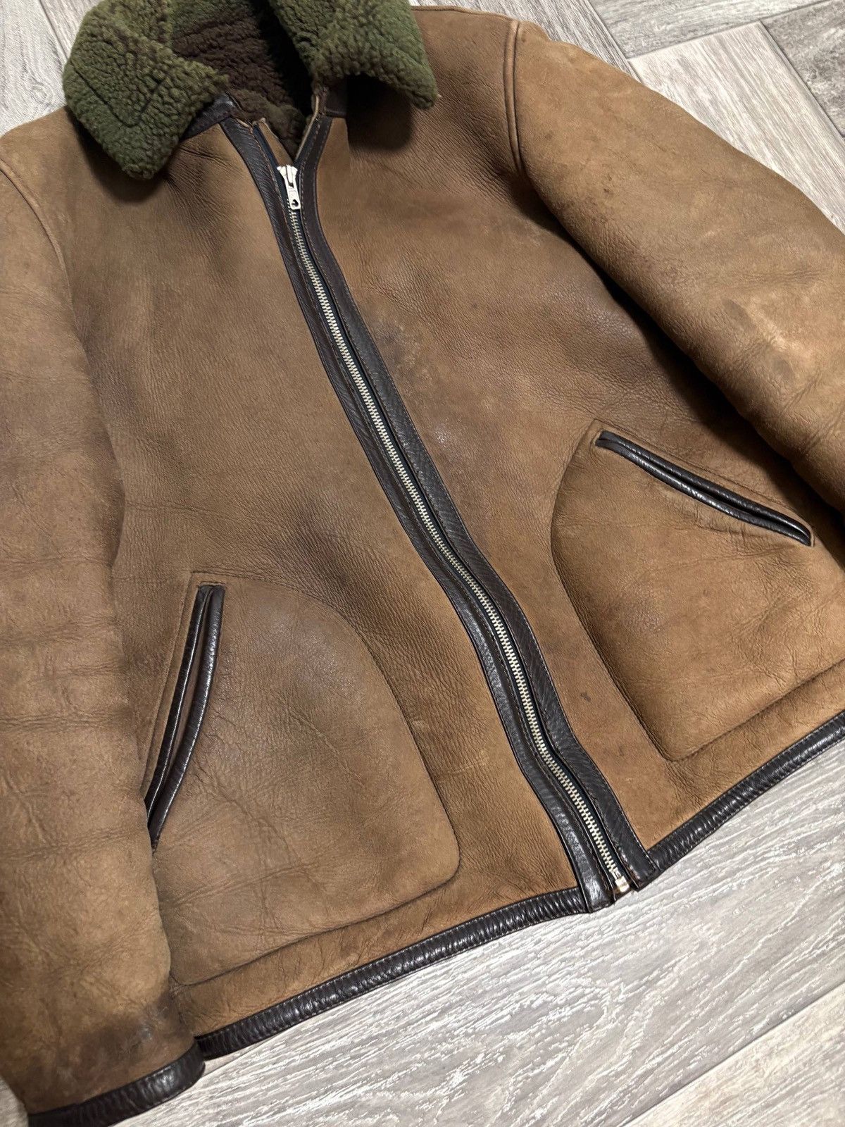 Leather Vintage Sheepskin Coat Shearling Leather Jacket B3 Size US M / EU 48-50 / 2 - 3 Thumbnail