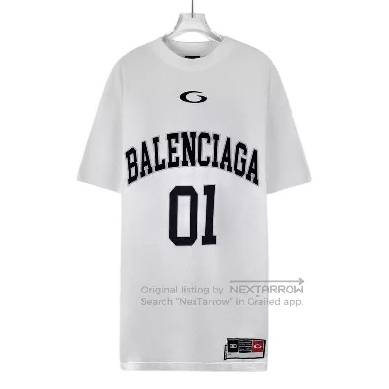 Balenciaga Balenciaga White Logo Letter Printed Cotton Short Sleeve T Size US S / EU 44-46 / 1 - 1 Thumbnail
