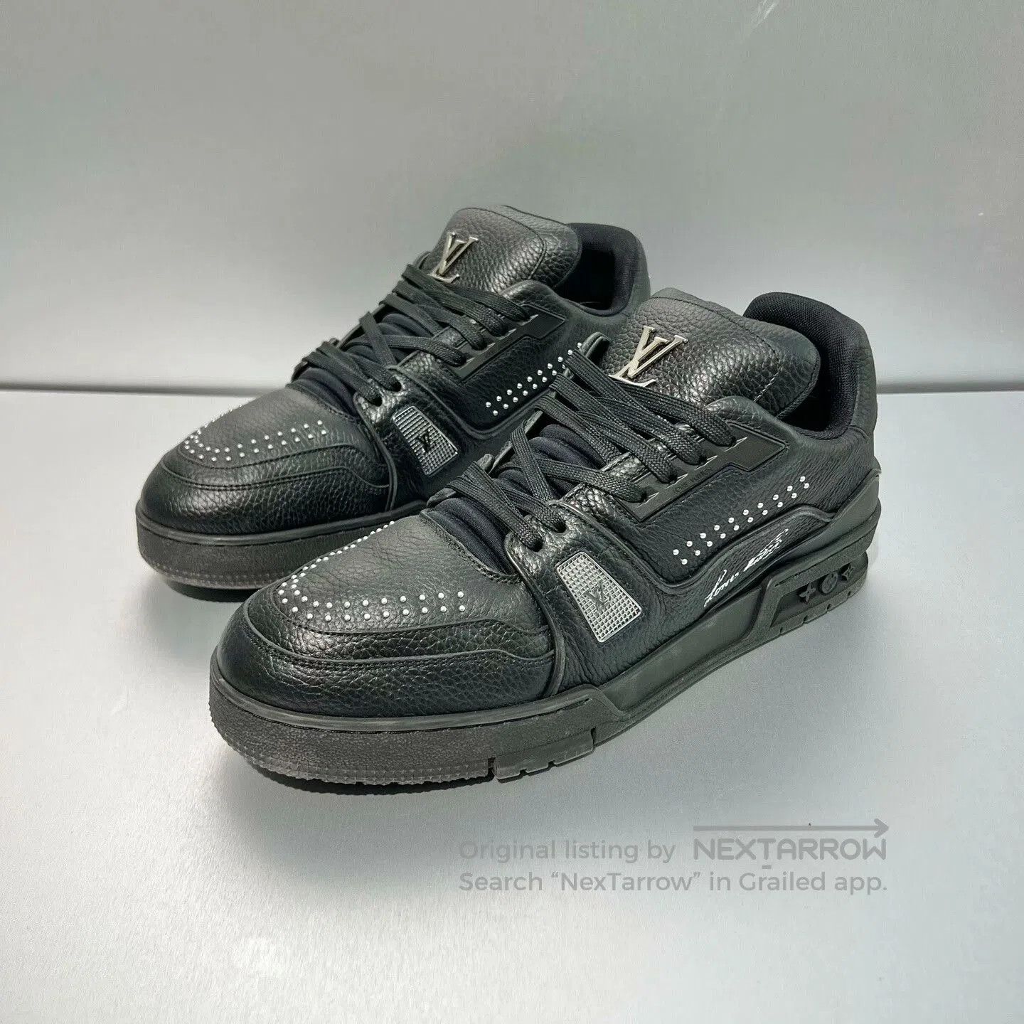 Louis Vuitton Louis Vuitton Rivet Trainer Sneakers. Size US 9 / EU 42 - 1 Thumbnail