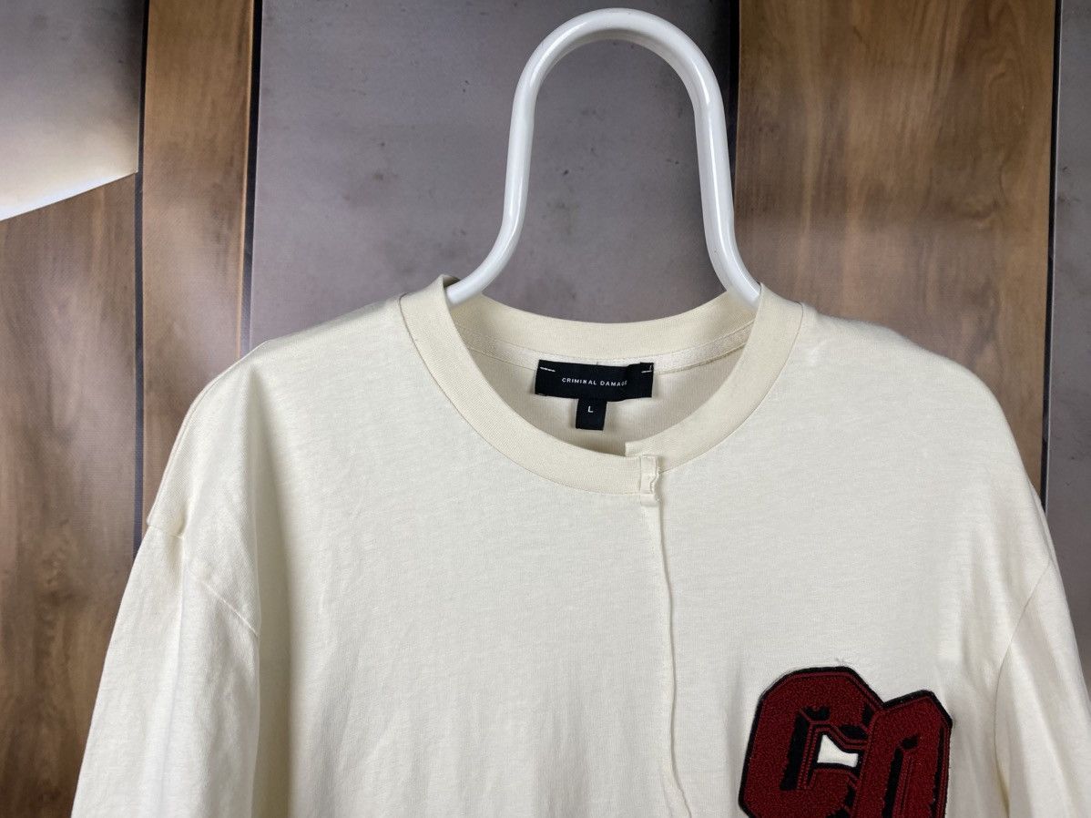 Criminal Damage 🧶T-Shirt Criminal Damage Velour Logo Beautiful Stitching🧶 Size US L / EU 52-54 / 3 - 4 Thumbnail