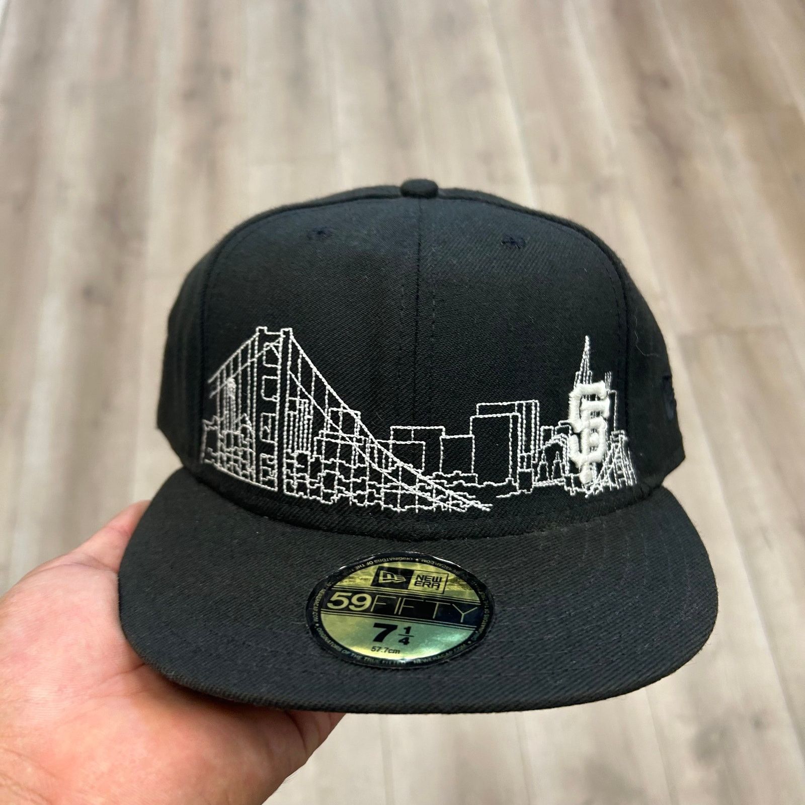New Era SF Giants New Era MLB Fitted Cap Hat City Scape Logo 7 1/4 Size ONE SIZE - 2 Thumbnail