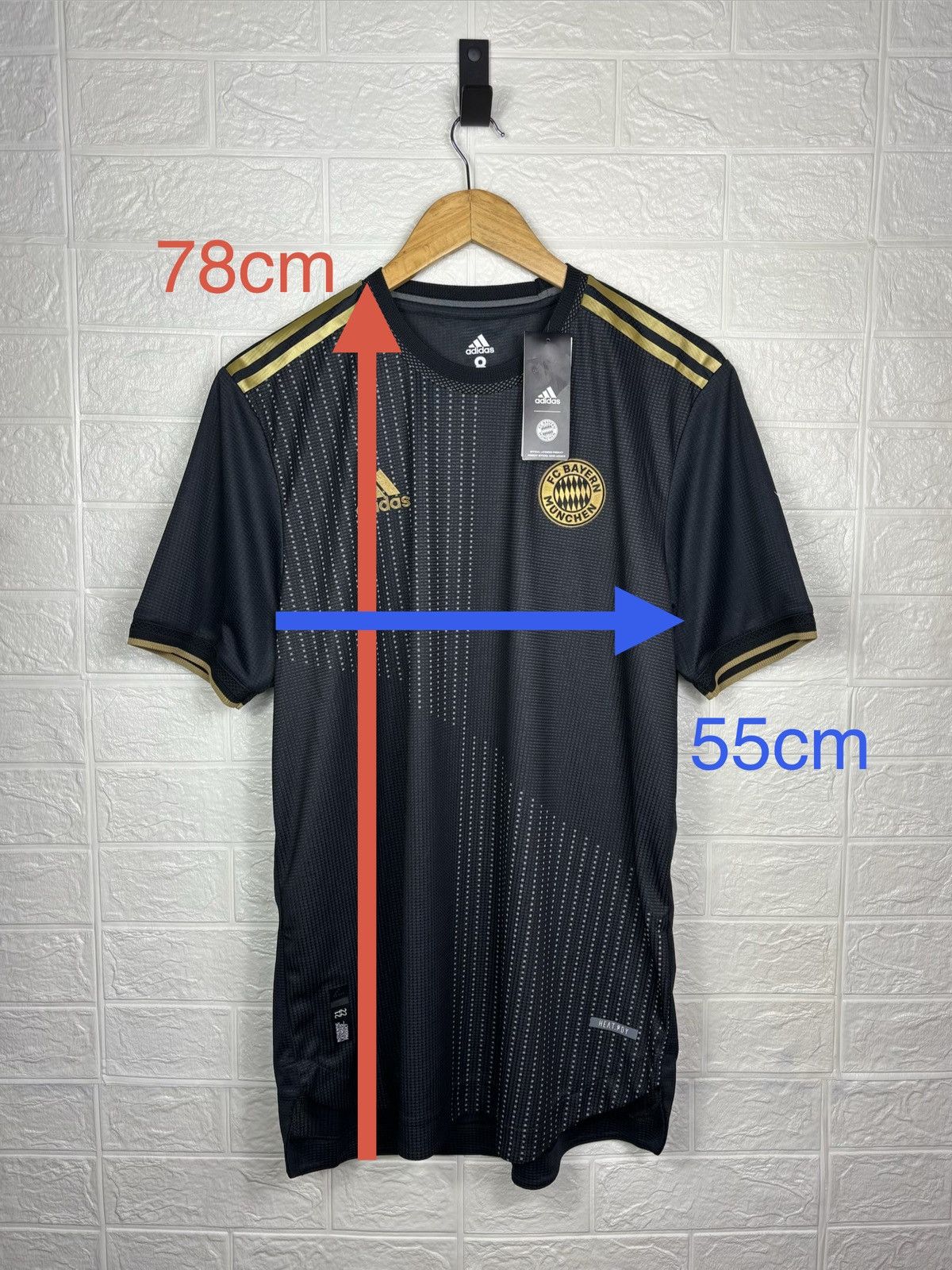 Adidas Bayern Munich 2021-2022 Away Player Issue Soccer Size 8 Size US L / EU 52-54 / 3 - 2 Thumbnail
